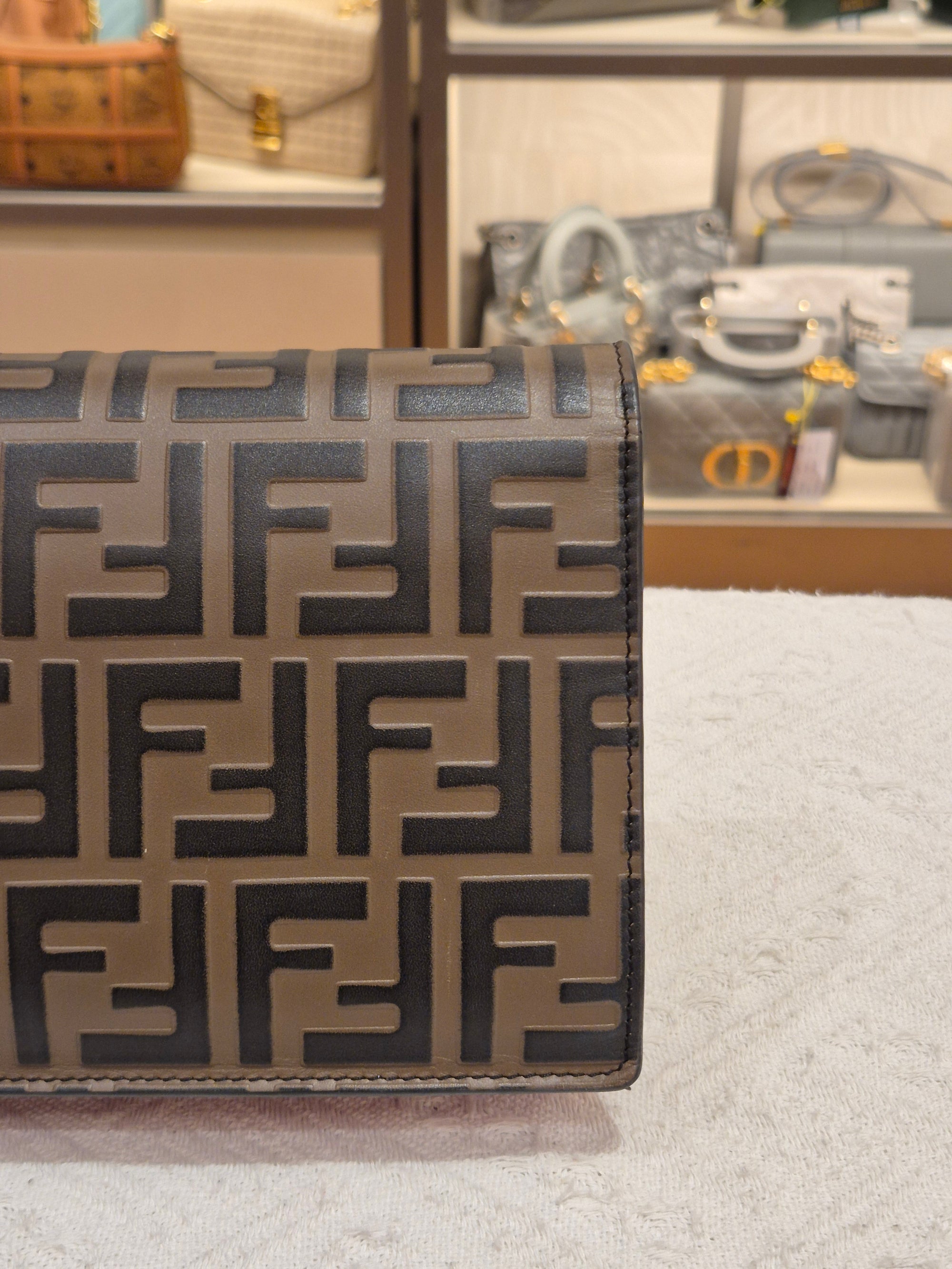 Fendi Wallet On Chain FF