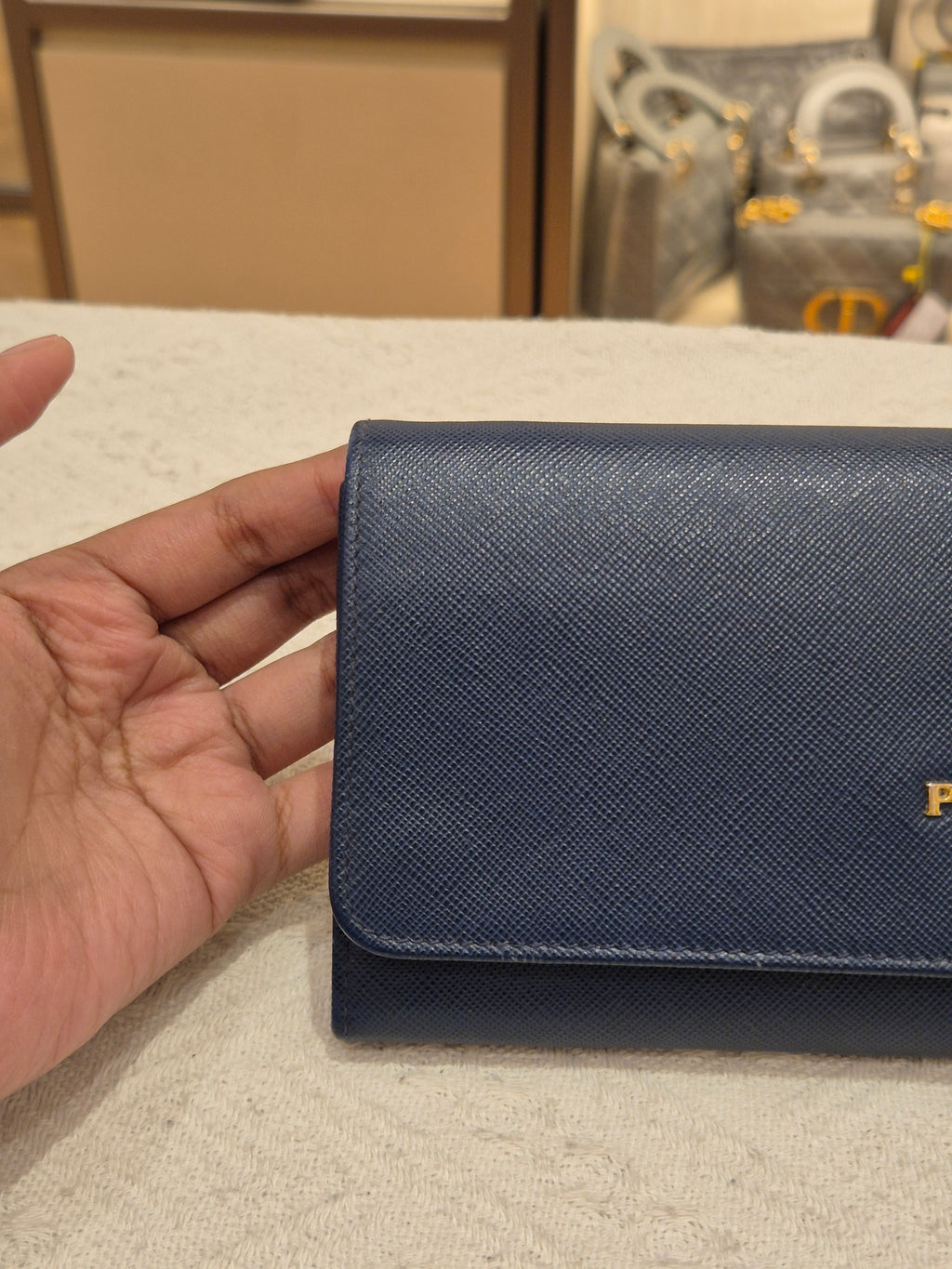 Prada Wallet On Chain