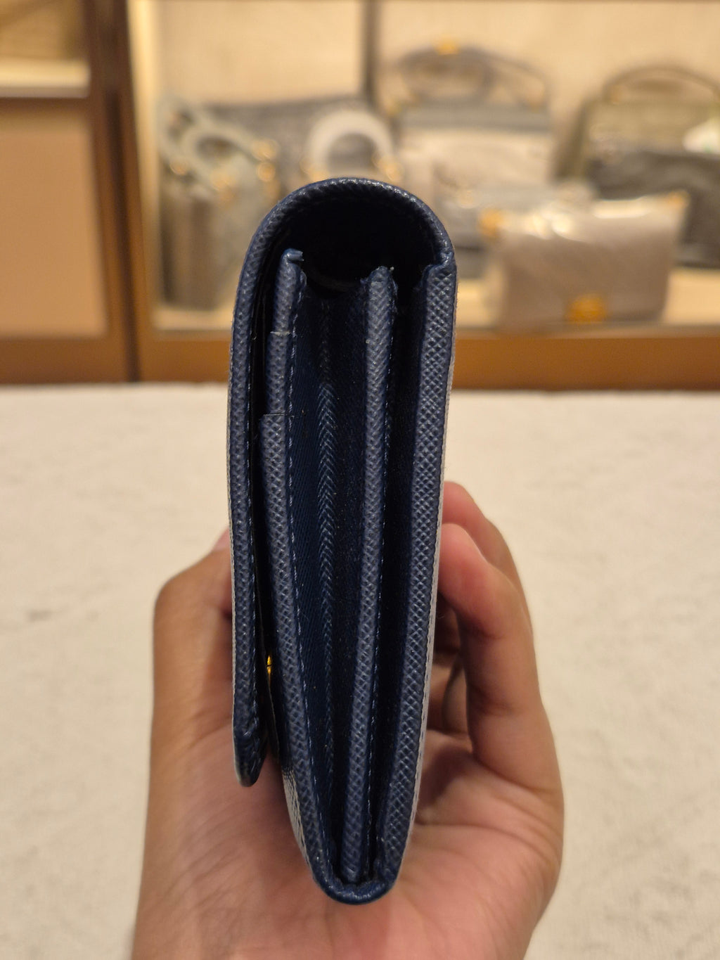 Prada Wallet On Chain