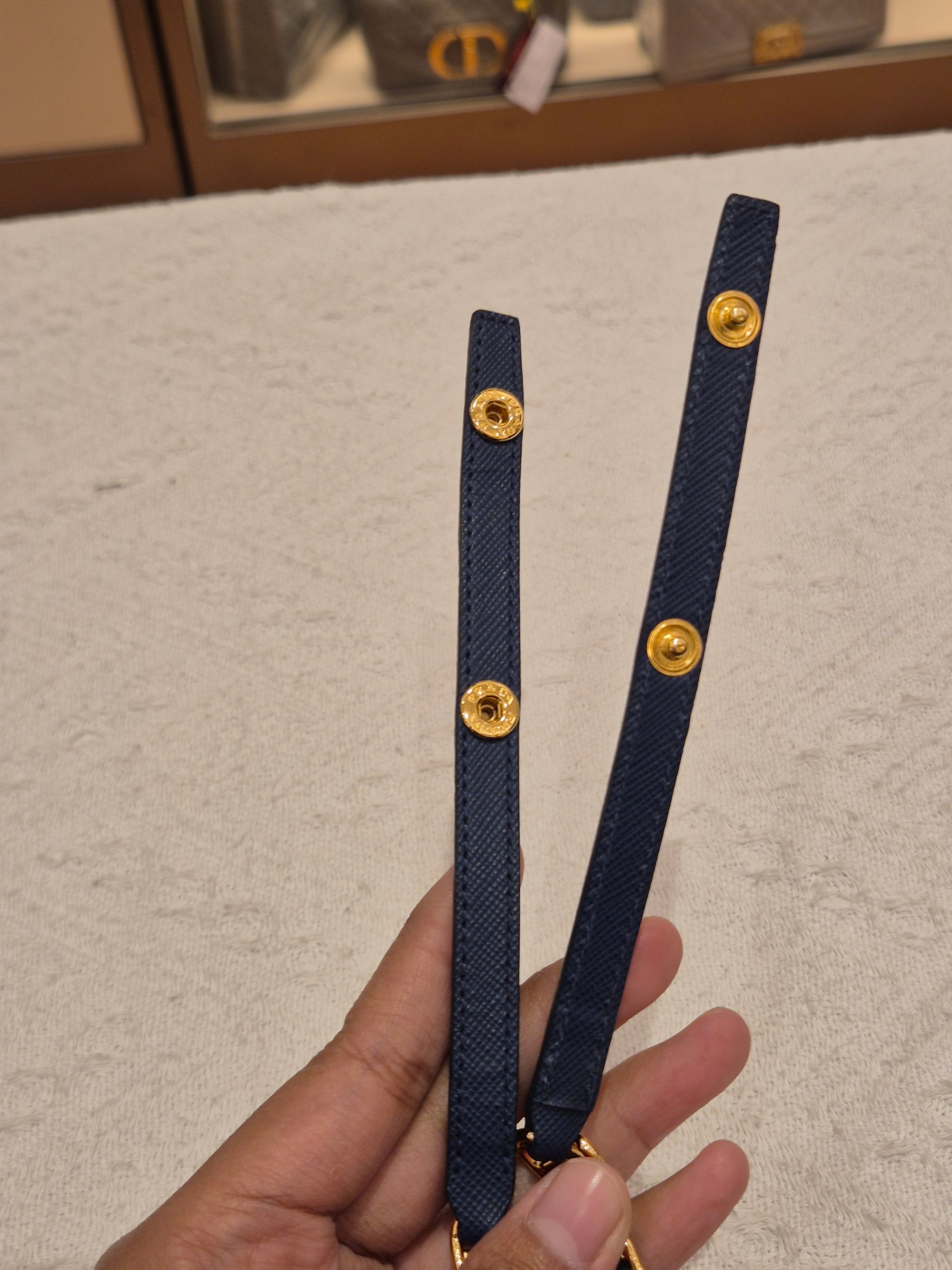Prada Wallet On Chain