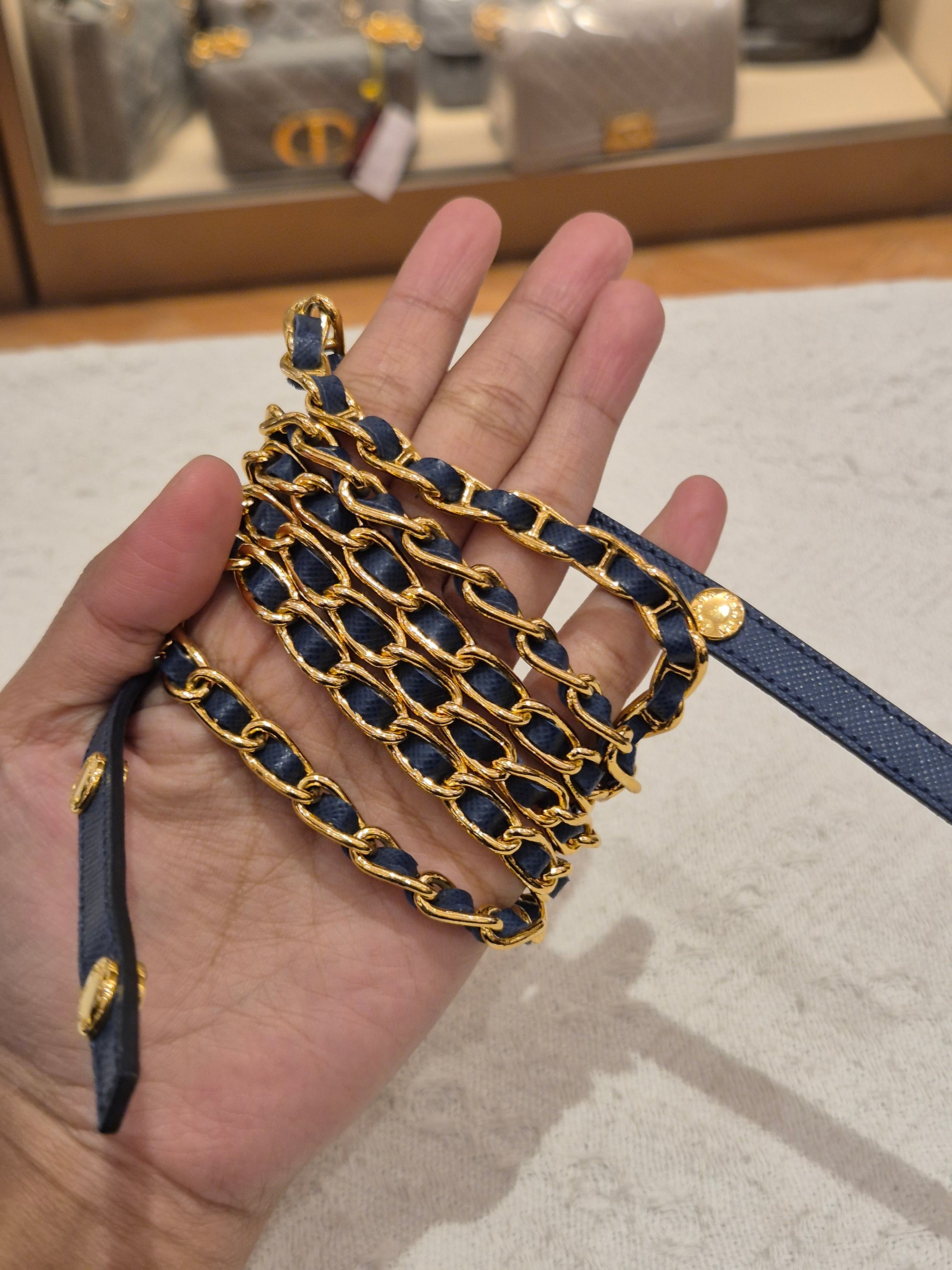Prada Wallet On Chain