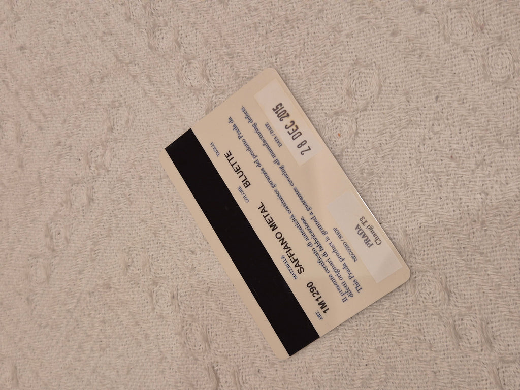 Prada Wallet On Chain