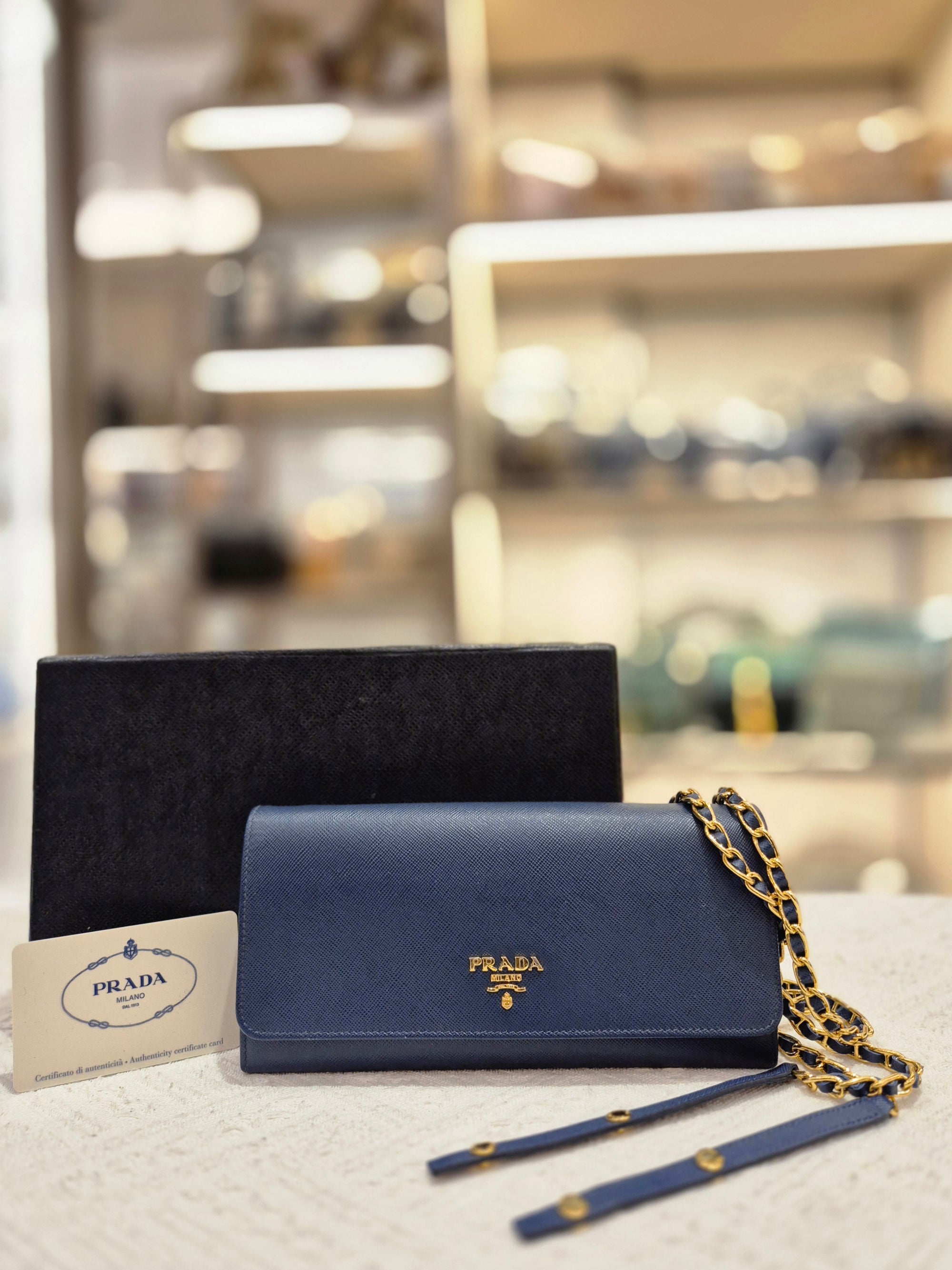 Prada Wallet On Chain