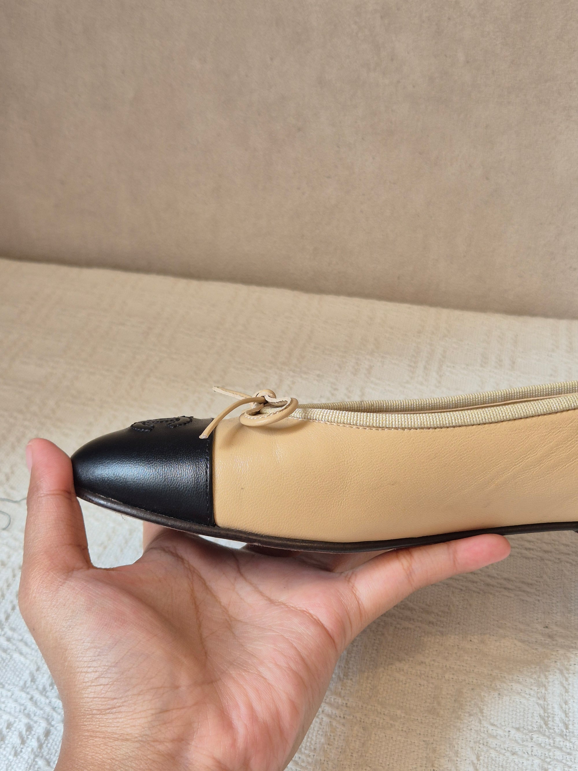 Chanel Ballerina Flat Shoes Beige Black