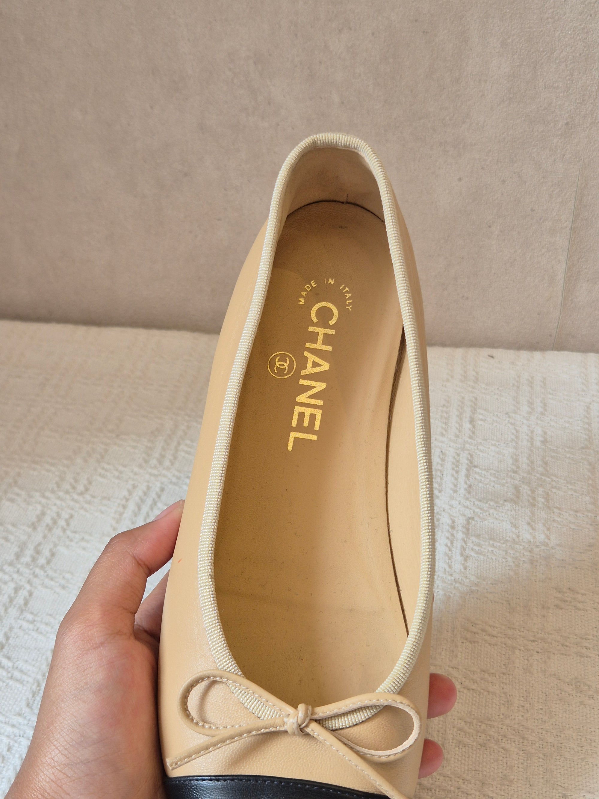 Chanel Ballerina Flat Shoes Beige Black