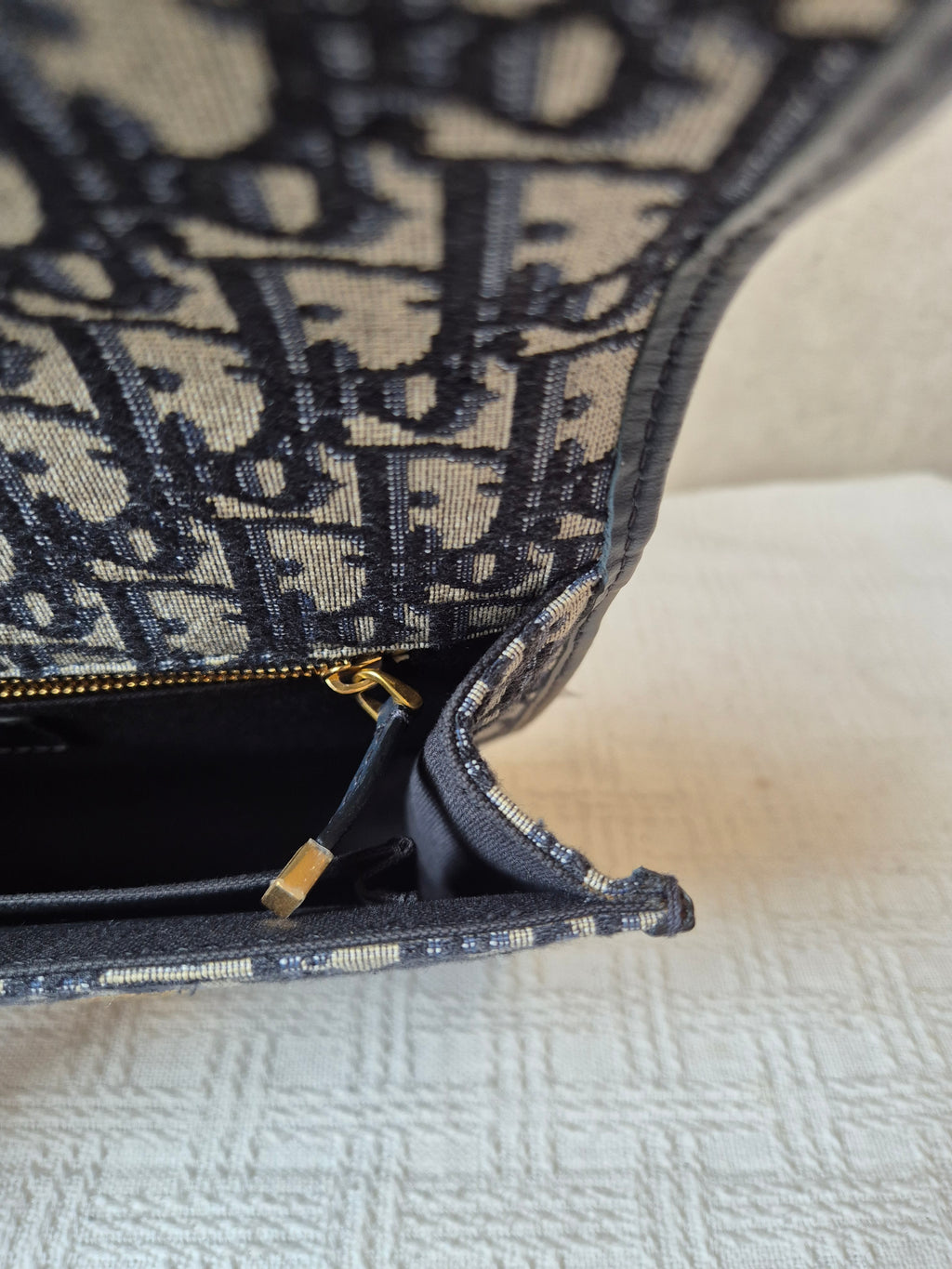 Dior Montaigne Oblique