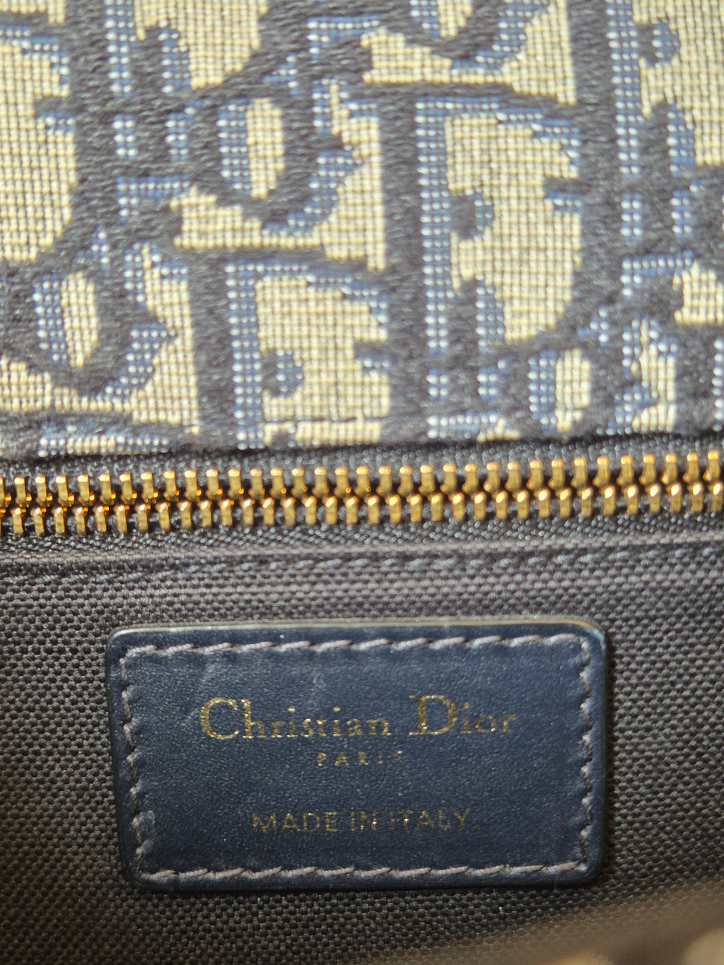 Dior Montaigne Oblique