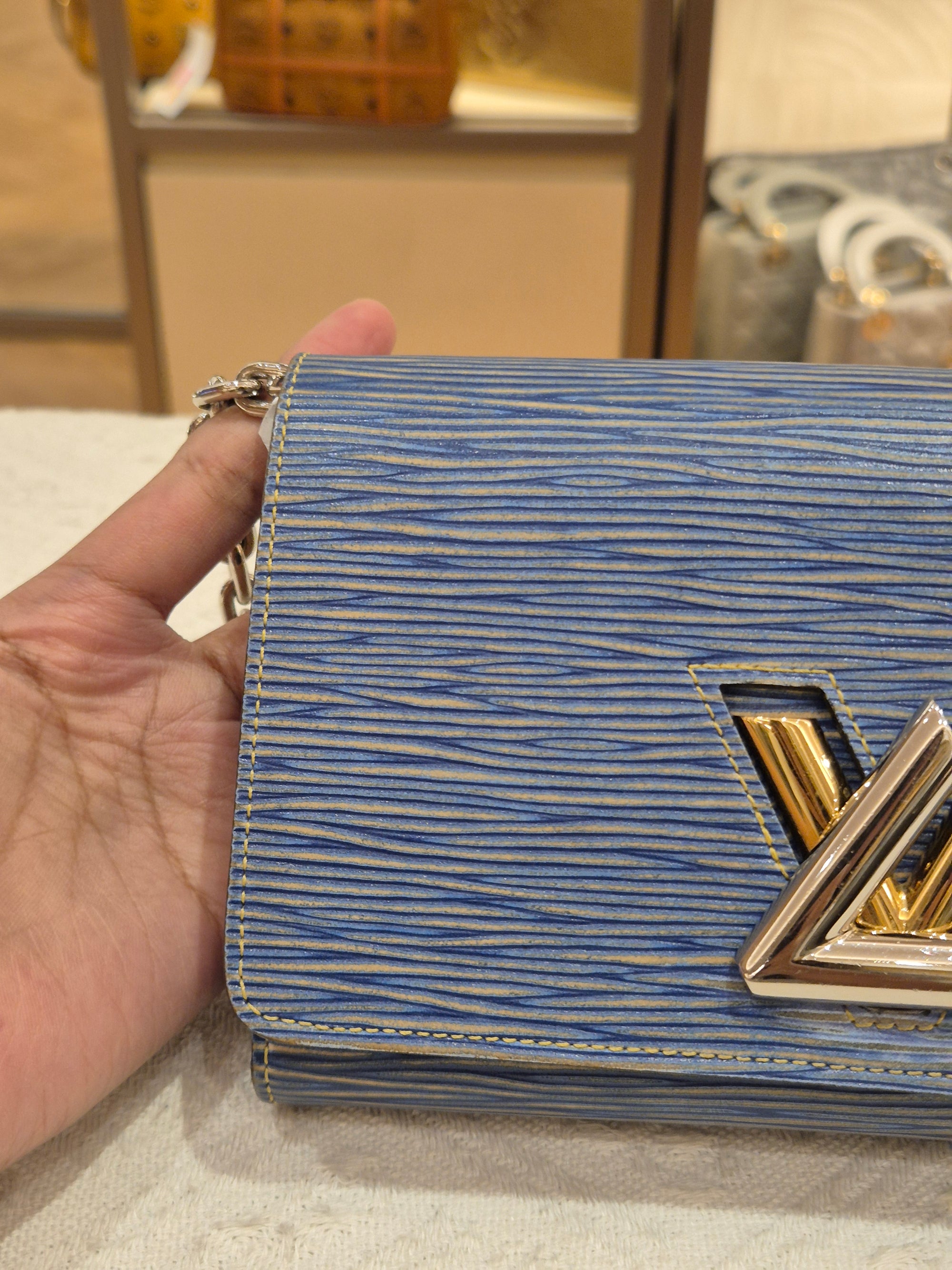 Louis Vuitton Twist Woc Epi Blue