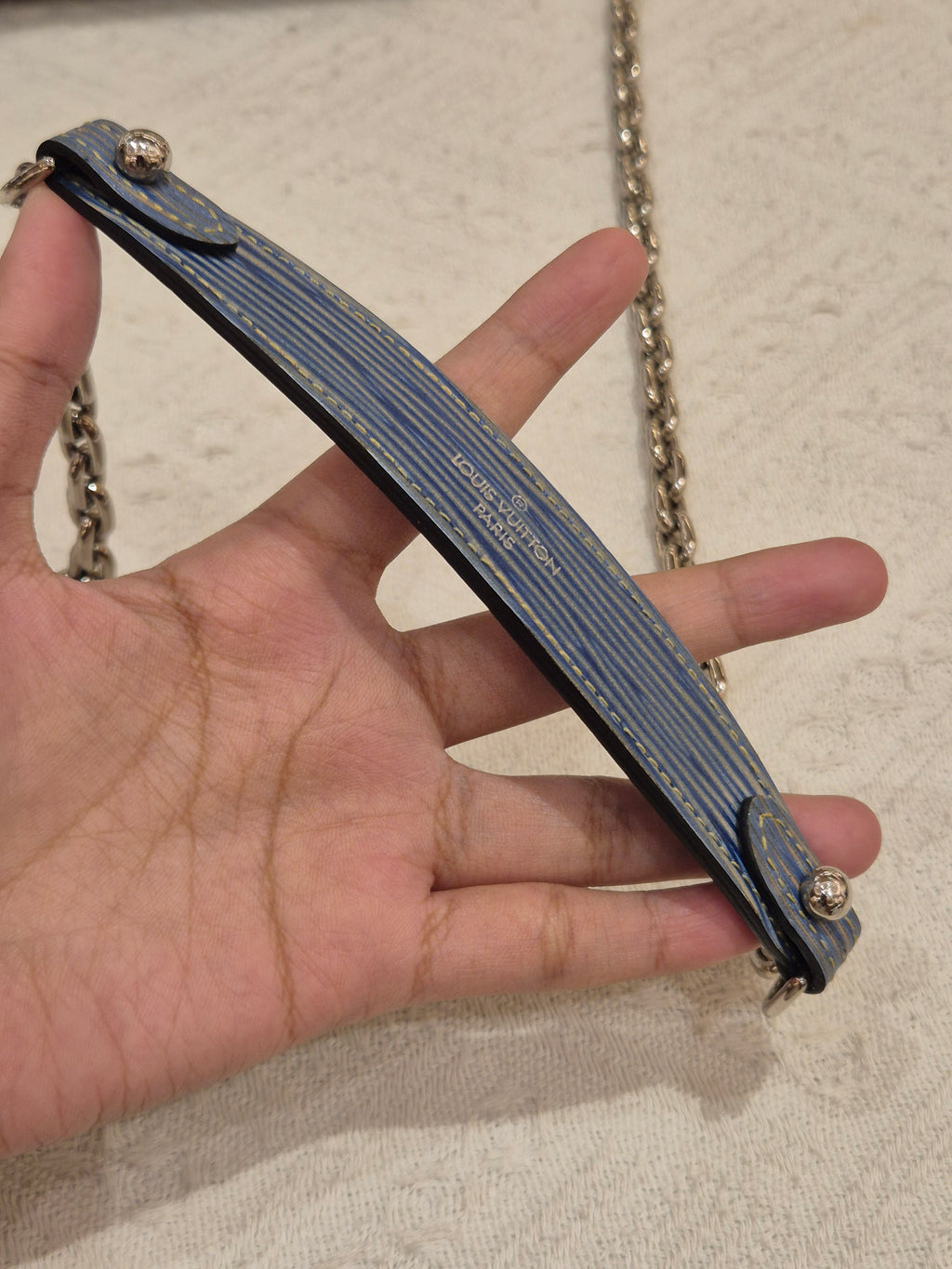 Louis Vuitton Twist Woc Epi Blue