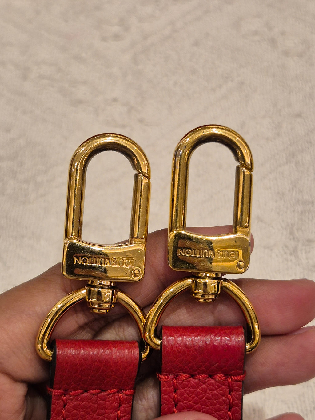 Louis Vuitton Metis Empreinte Cerise