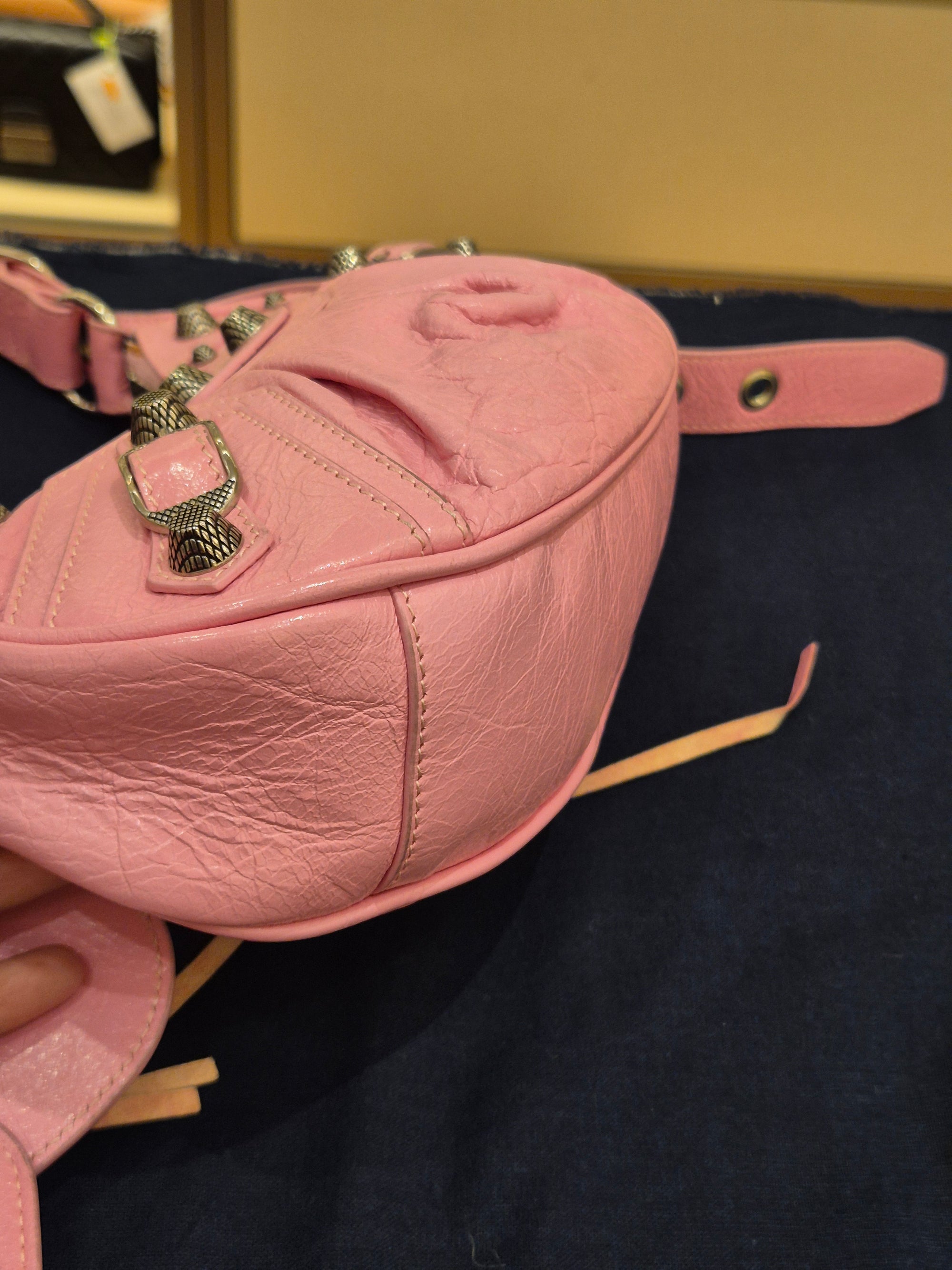 Balenciaga Le Cagole