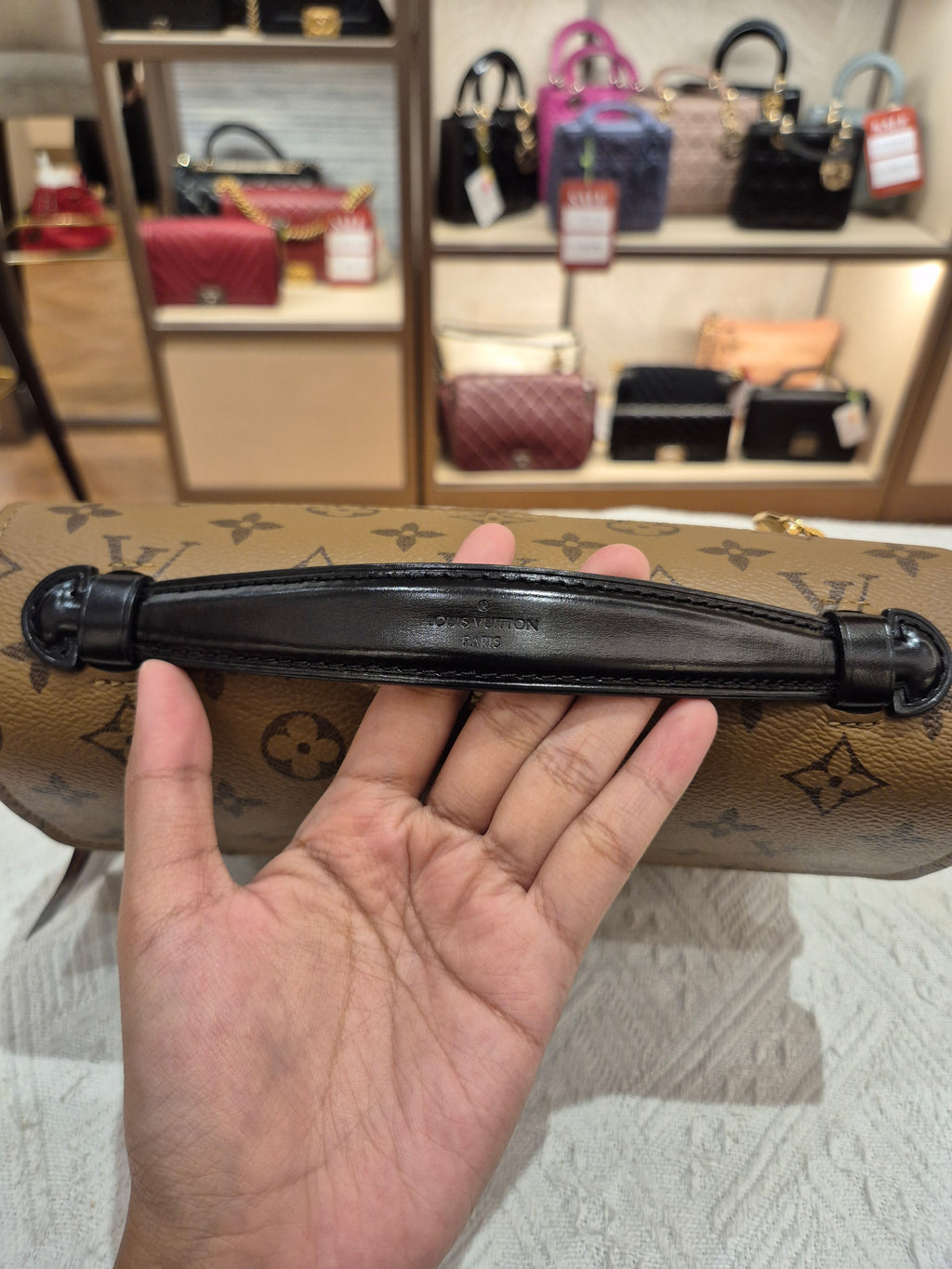 Louis Vuitton Metis Monogram Reverse