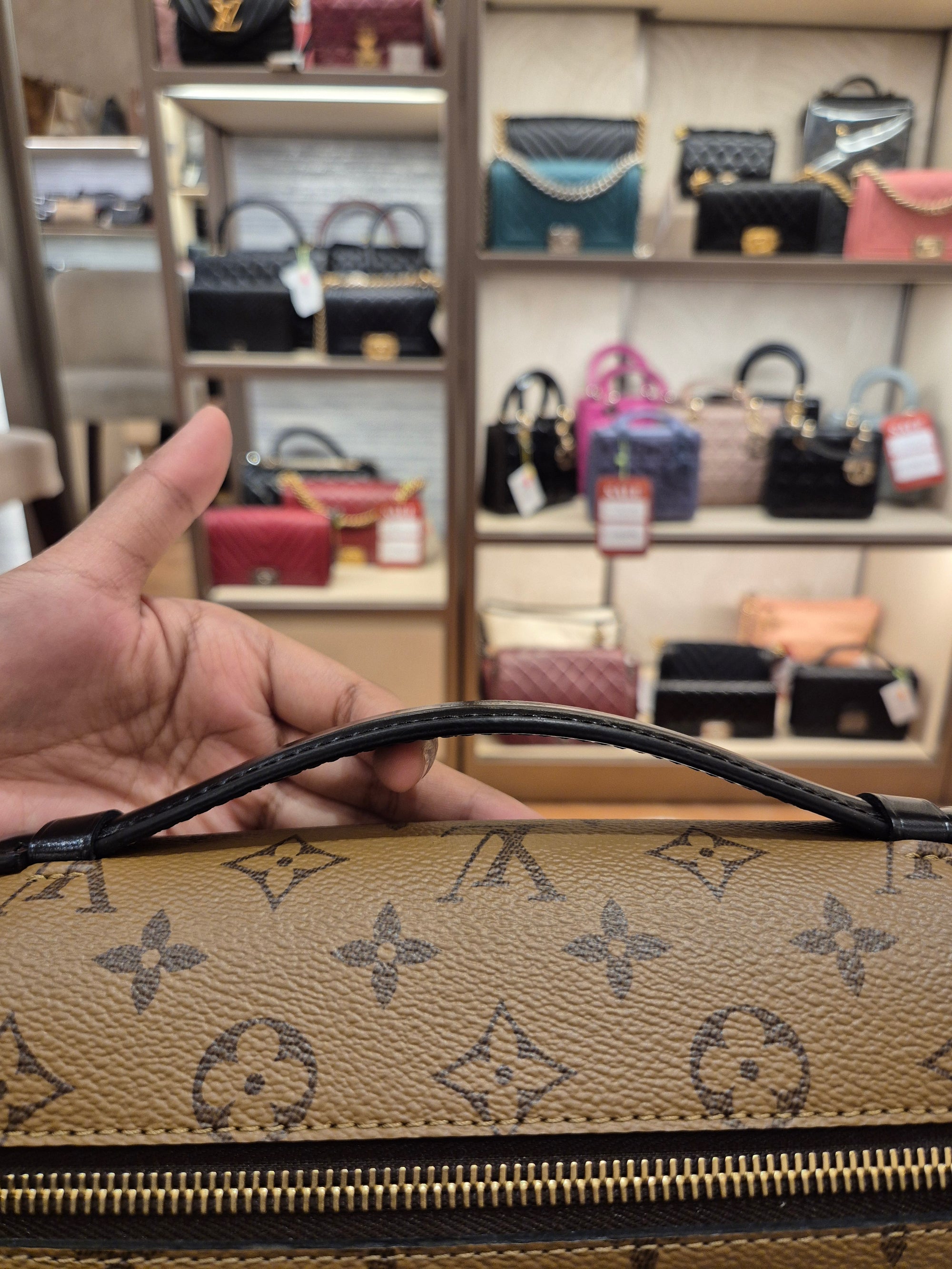 Louis Vuitton Metis Monogram Reverse