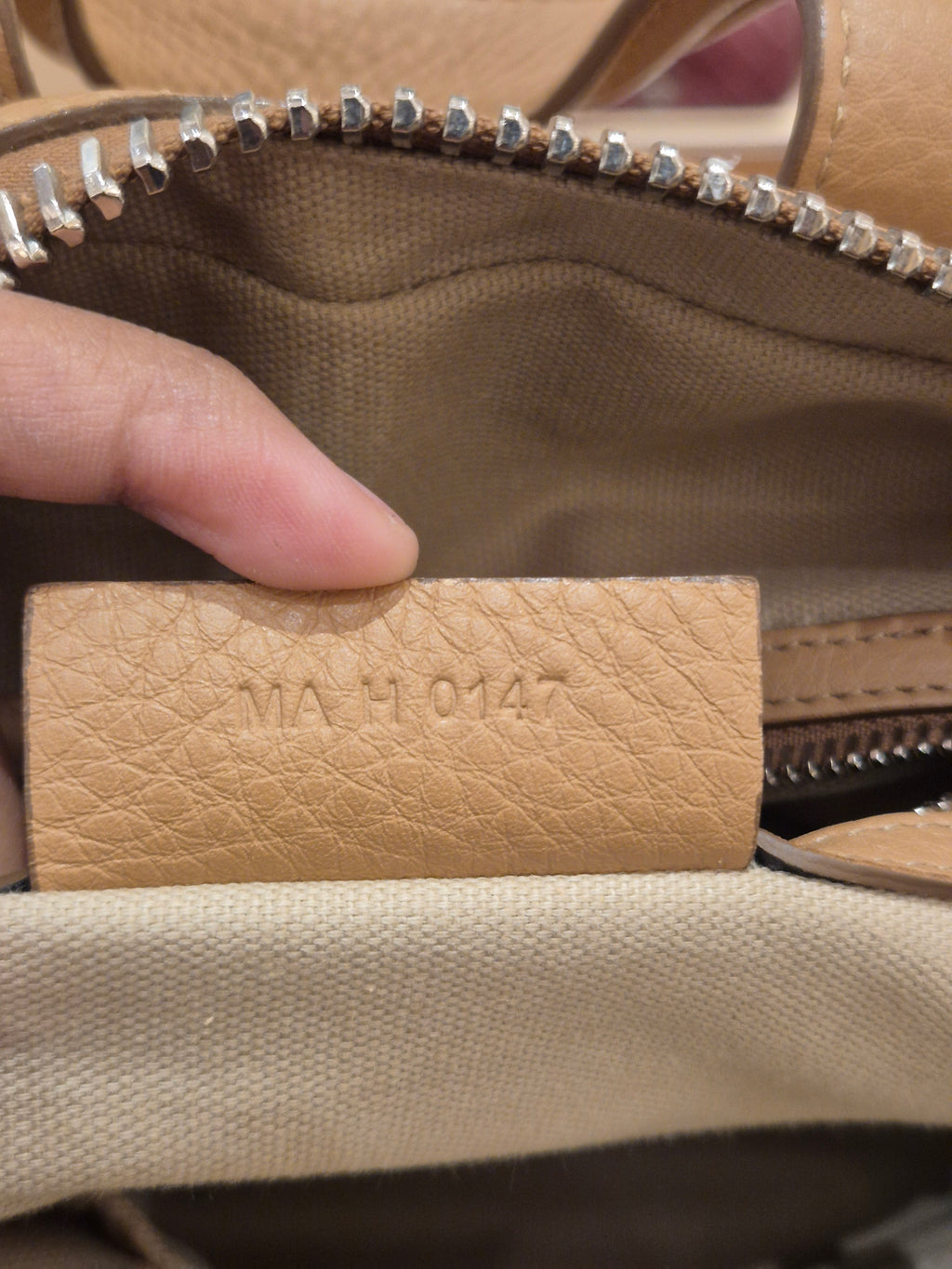 Givenchy Nightingale