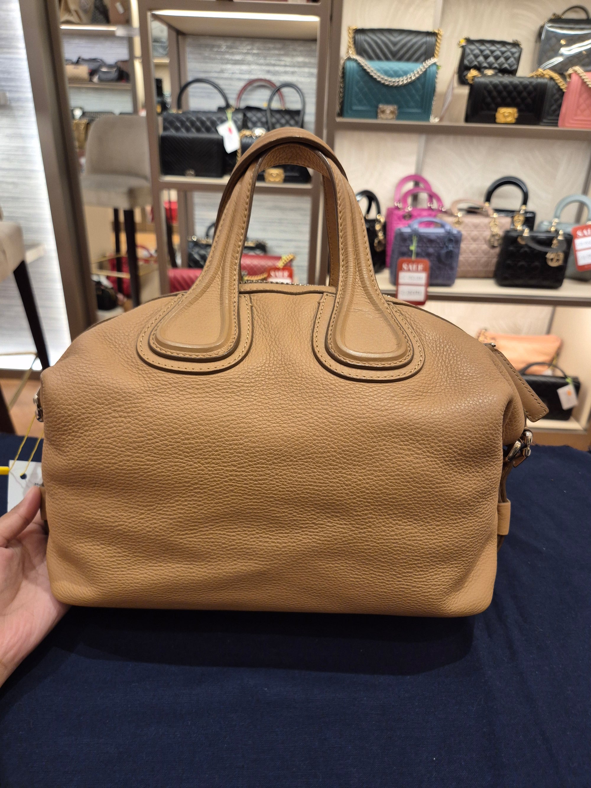 Givenchy Nightingale