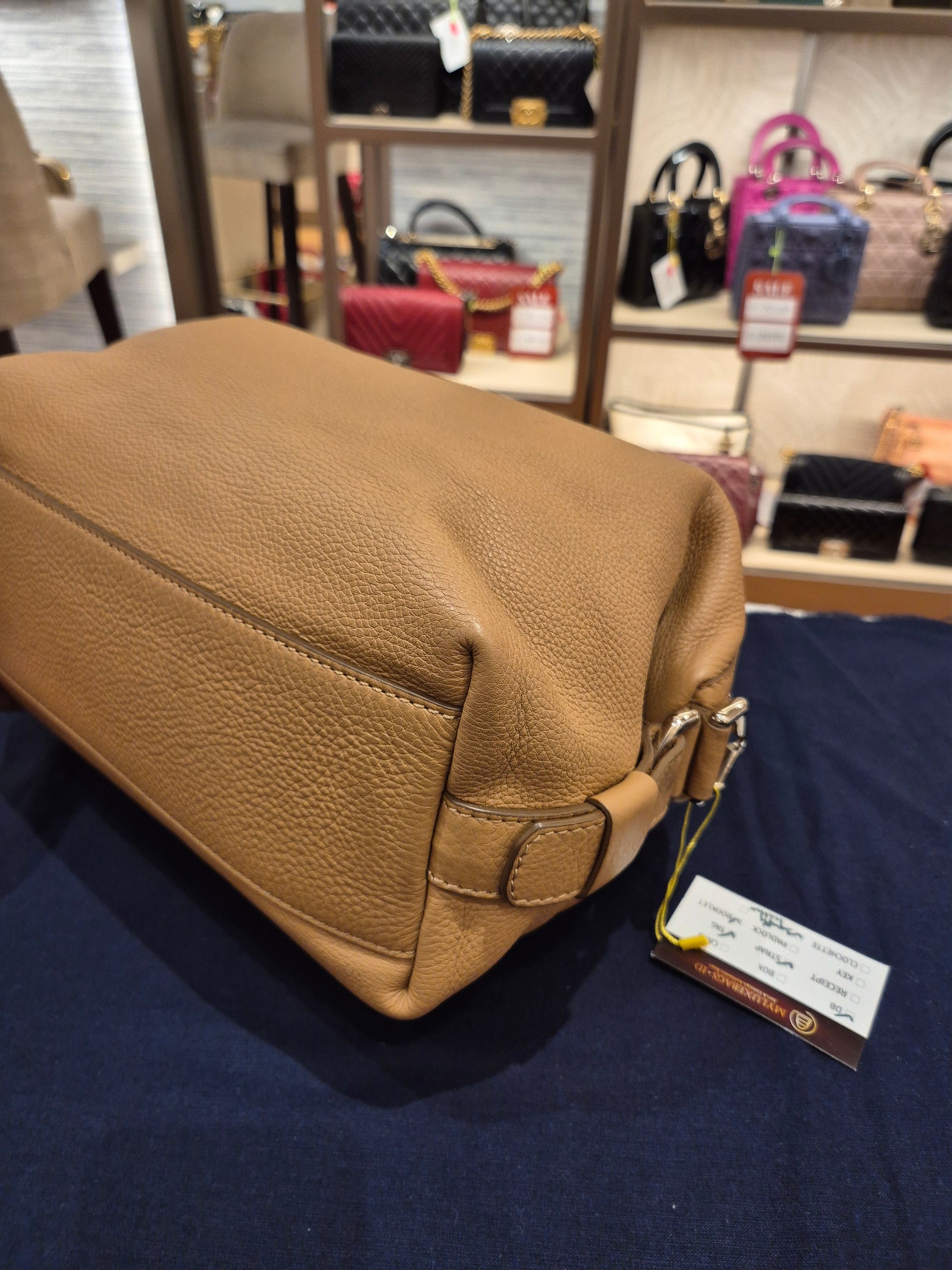 Givenchy Nightingale
