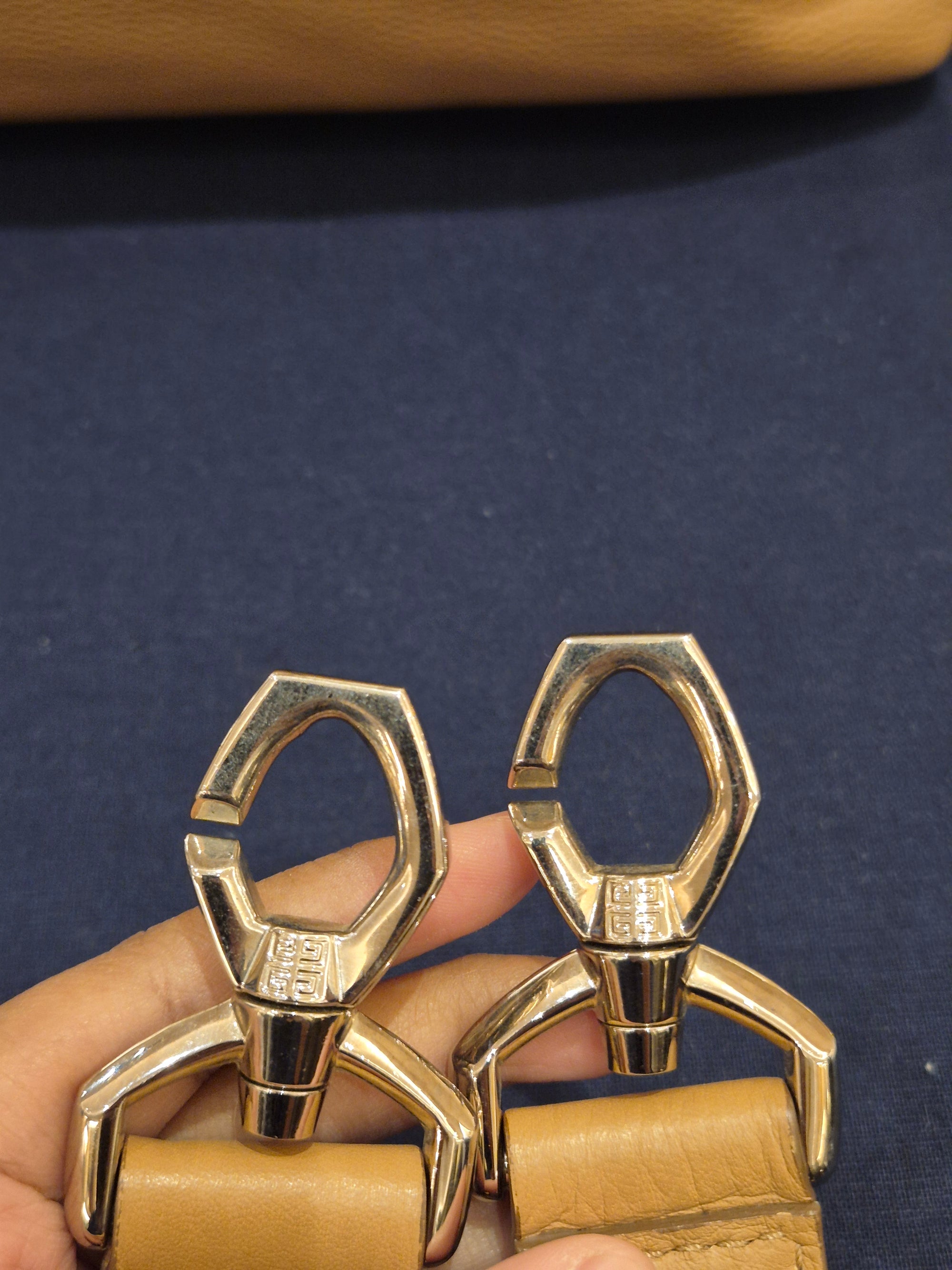 Givenchy Nightingale