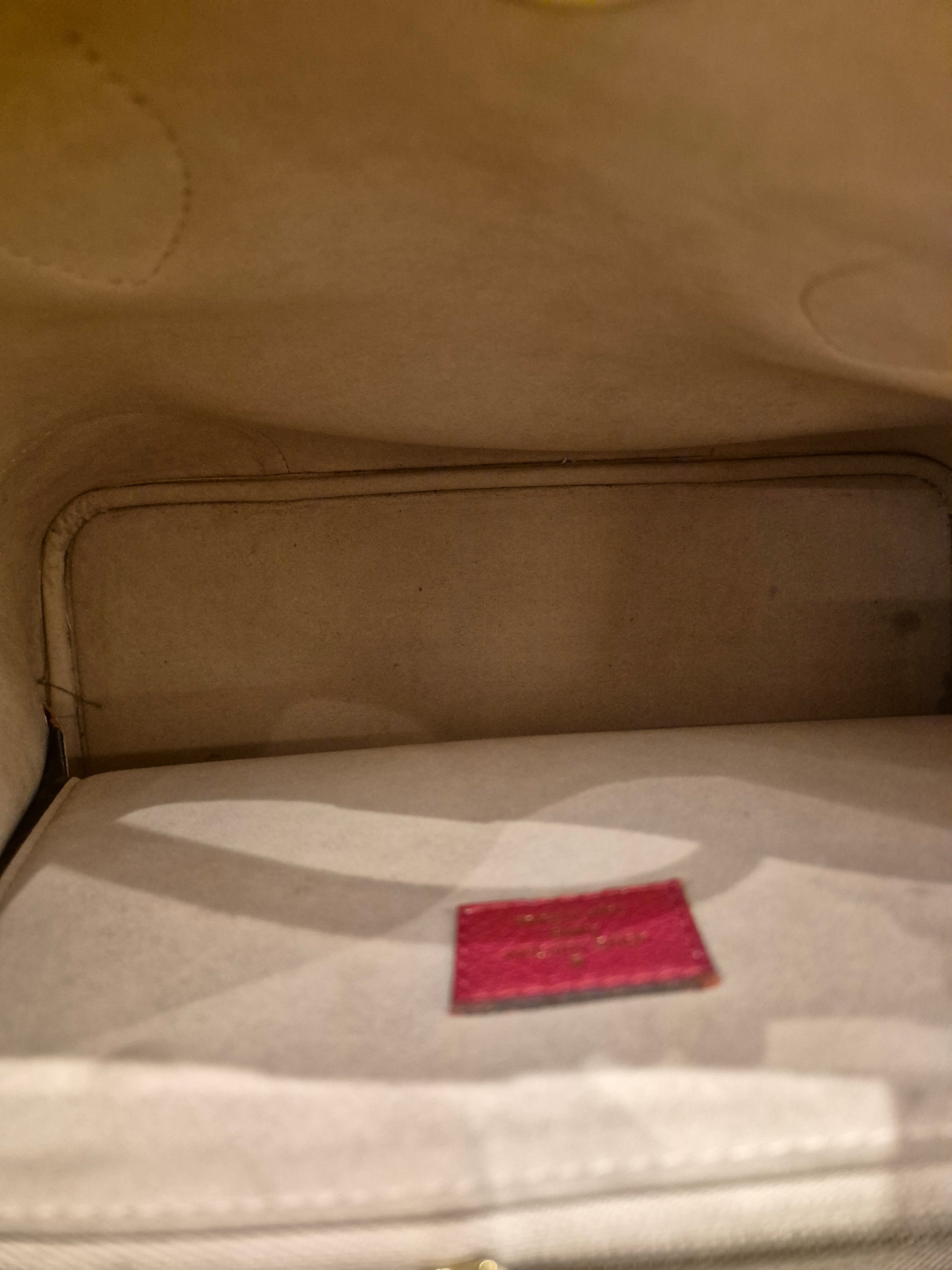 Louis Vuitton Flandrin Monogram Red