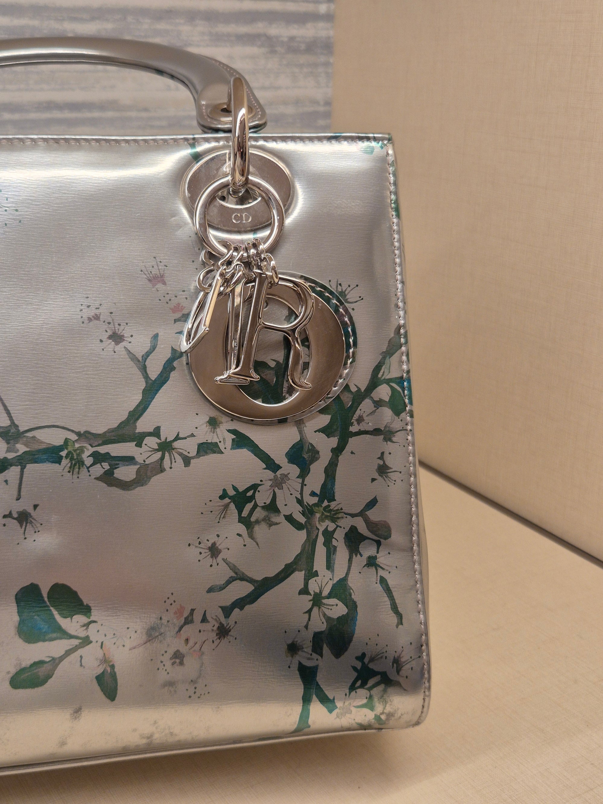 Lady Dior Medium Silver Flower