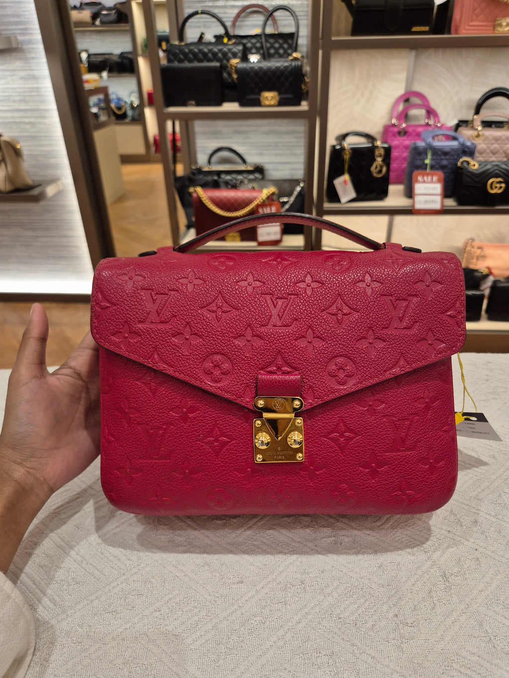 Louis Vuitton Metis Monogram Emprainte