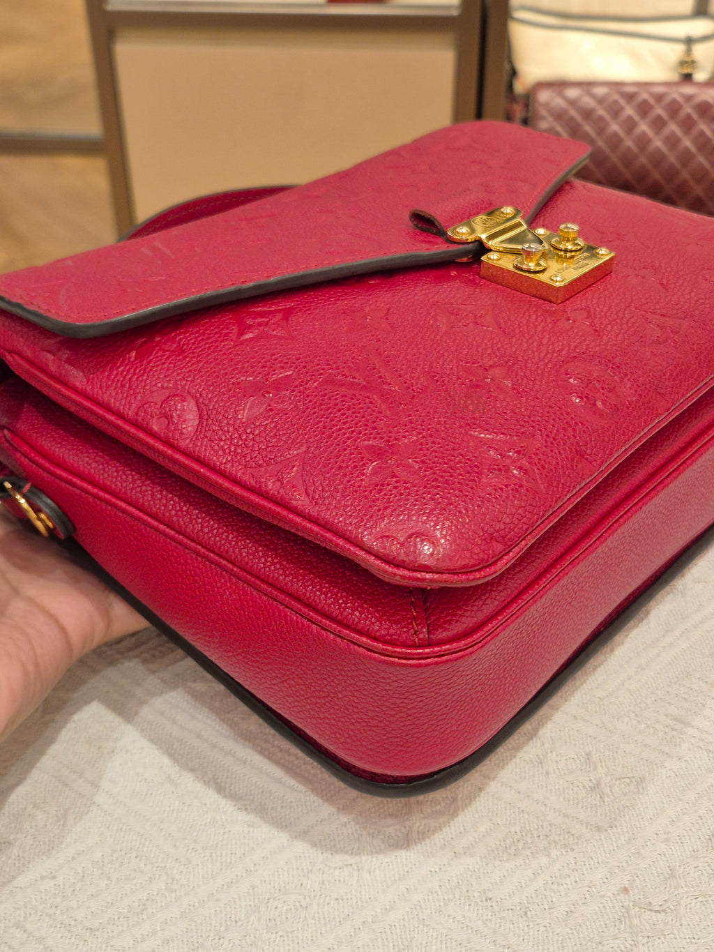 Louis Vuitton Metis Monogram Emprainte
