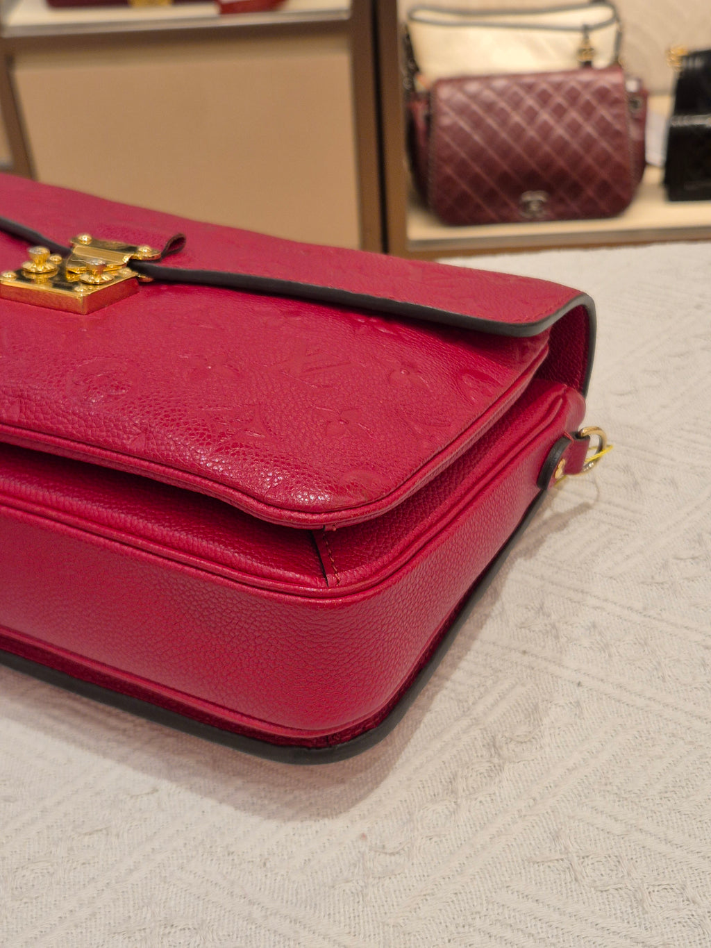 Louis Vuitton Metis Monogram Emprainte