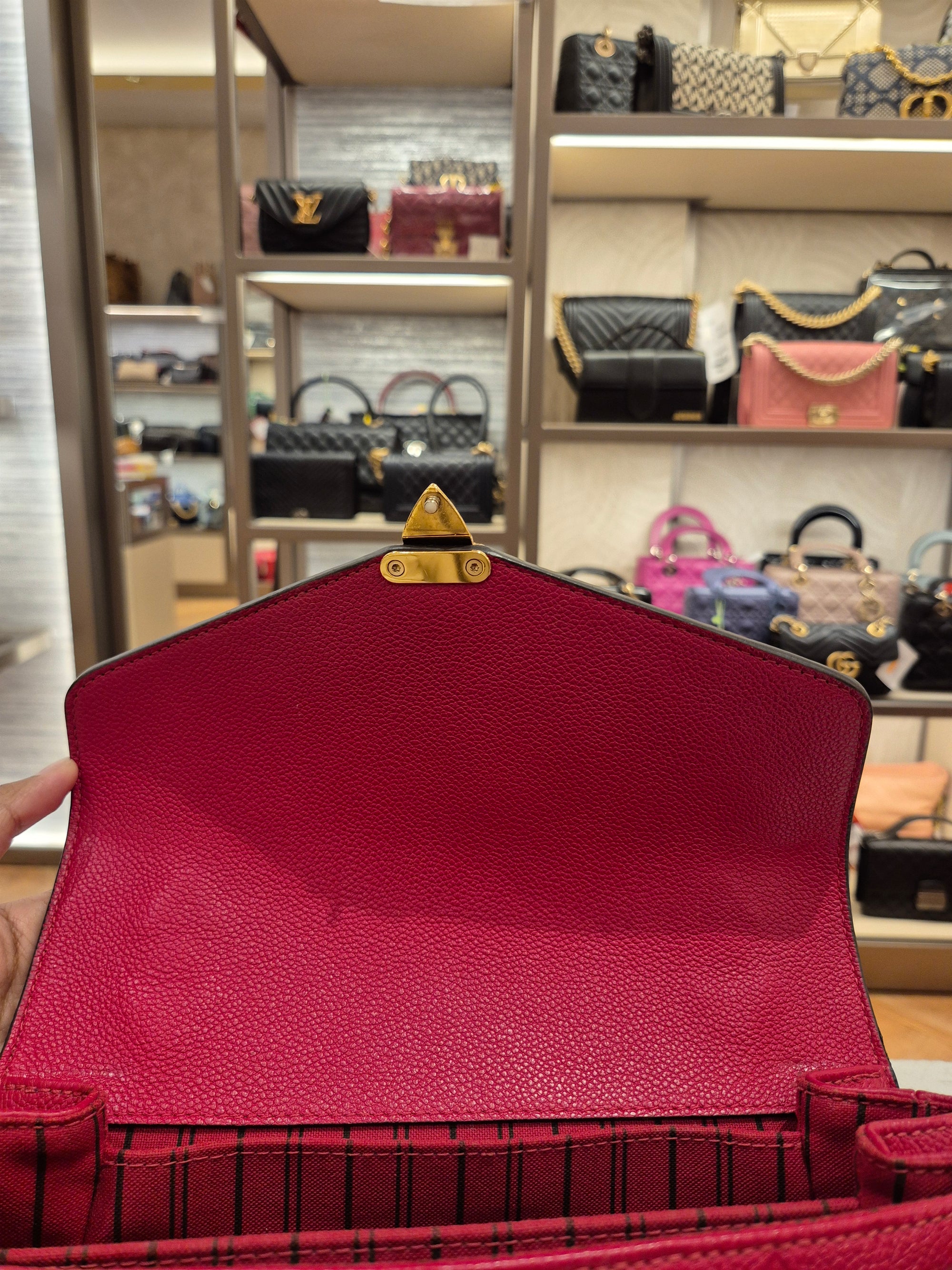 Louis Vuitton Metis Monogram Emprainte