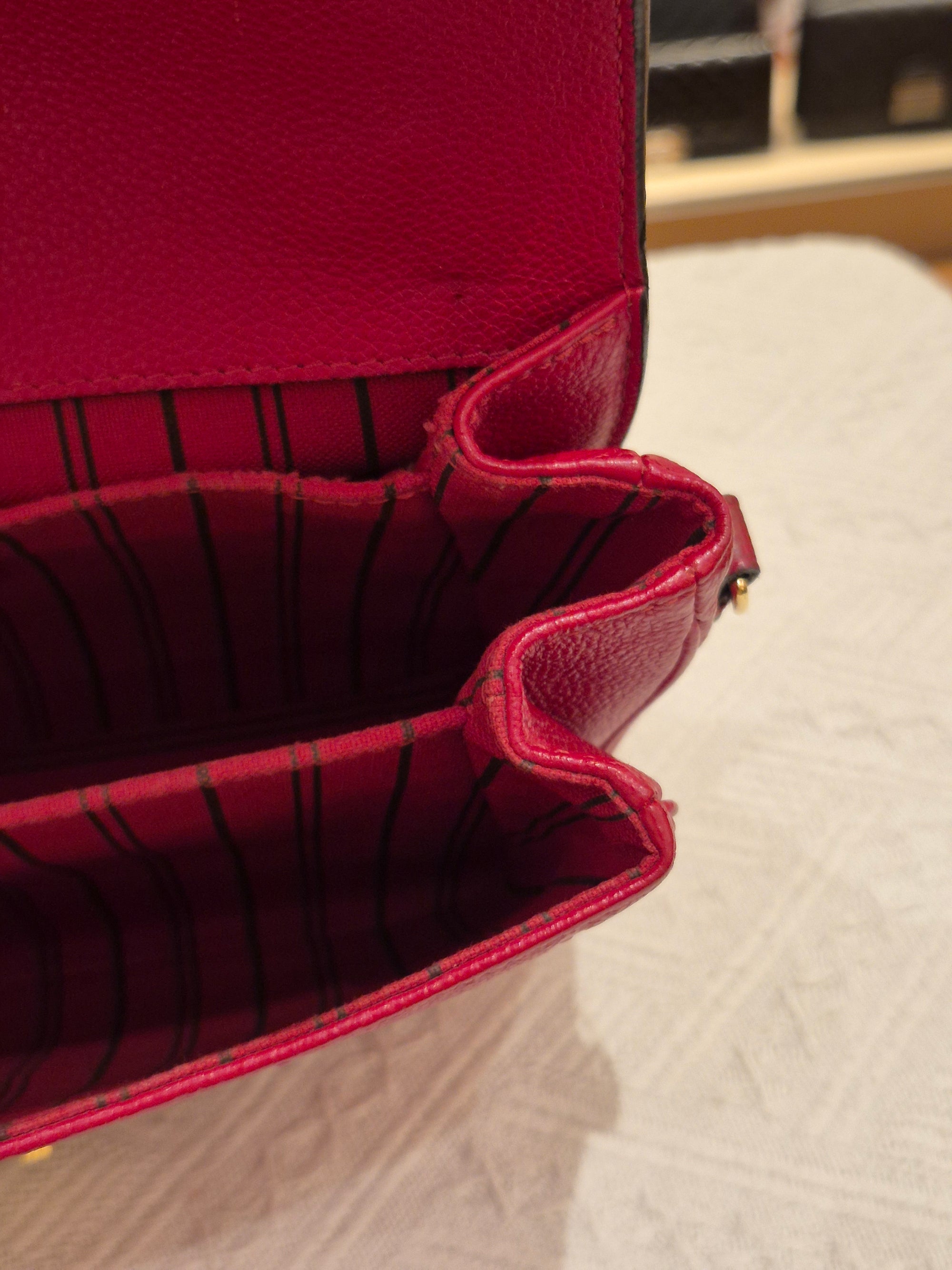 Louis Vuitton Metis Monogram Emprainte