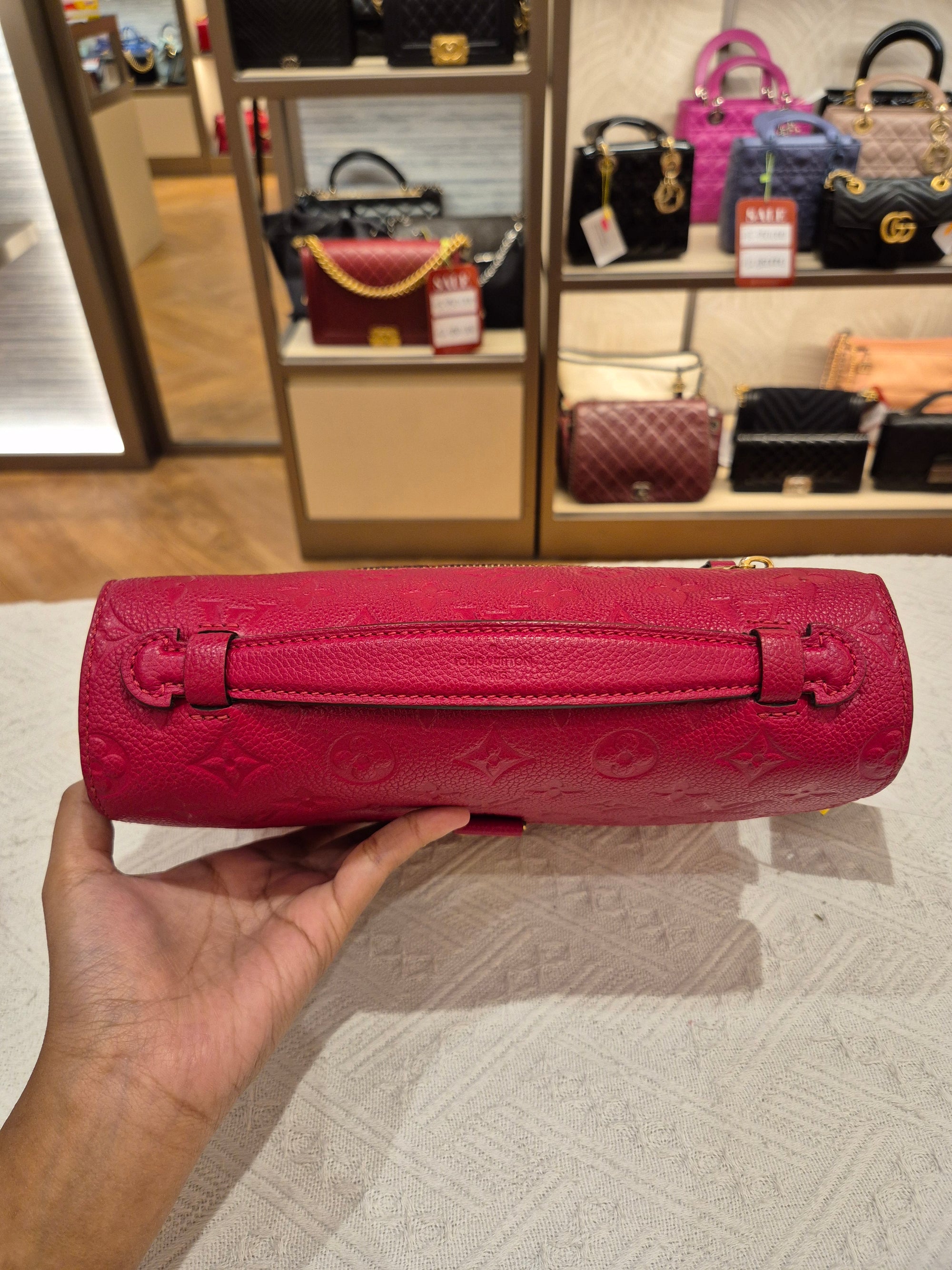 Louis Vuitton Metis Monogram Emprainte