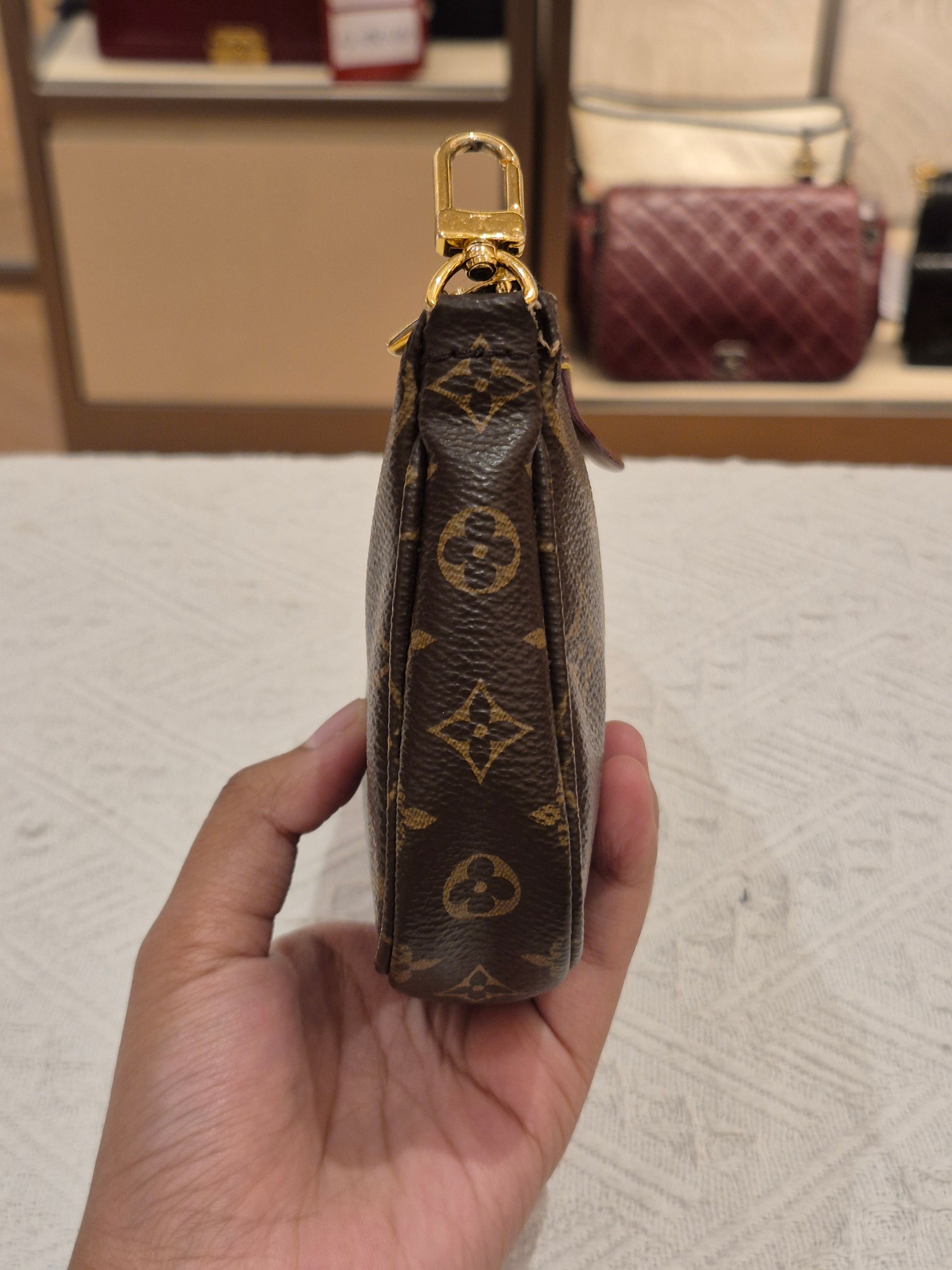 Louis Vuitton Multi Pochette Monogram