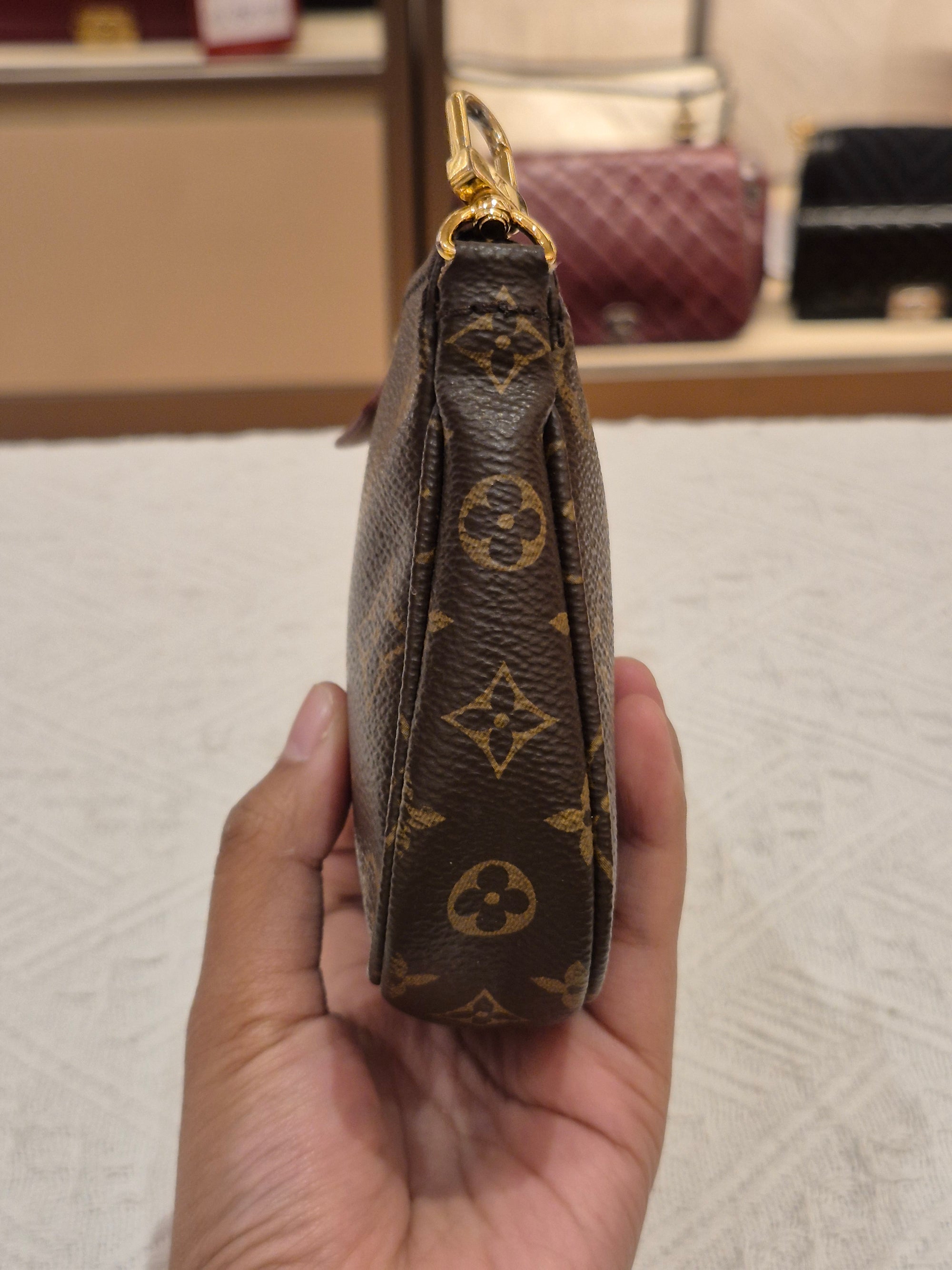 Louis Vuitton Multi Pochette Monogram
