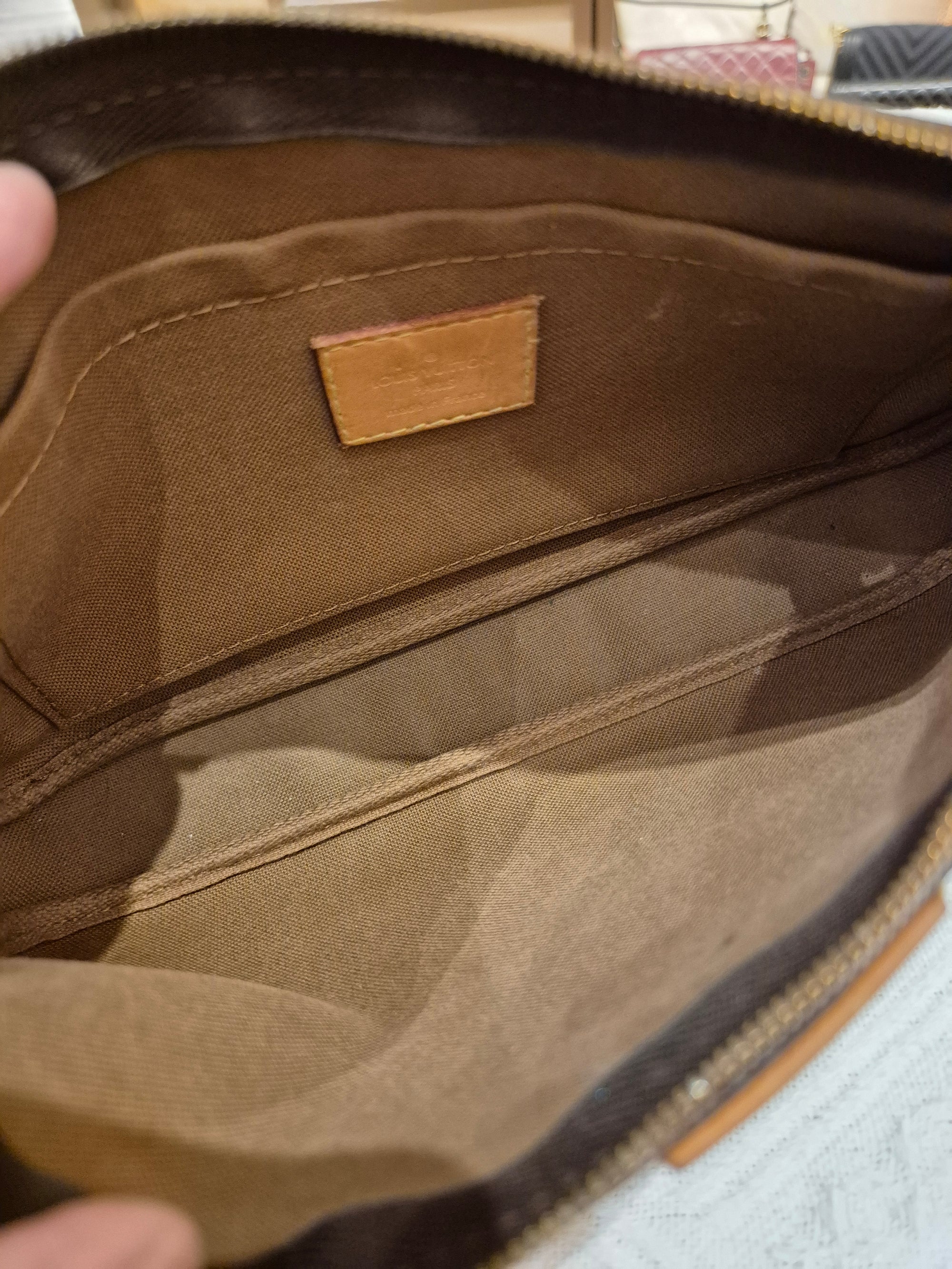 Louis Vuitton Multi Pochette Monogram