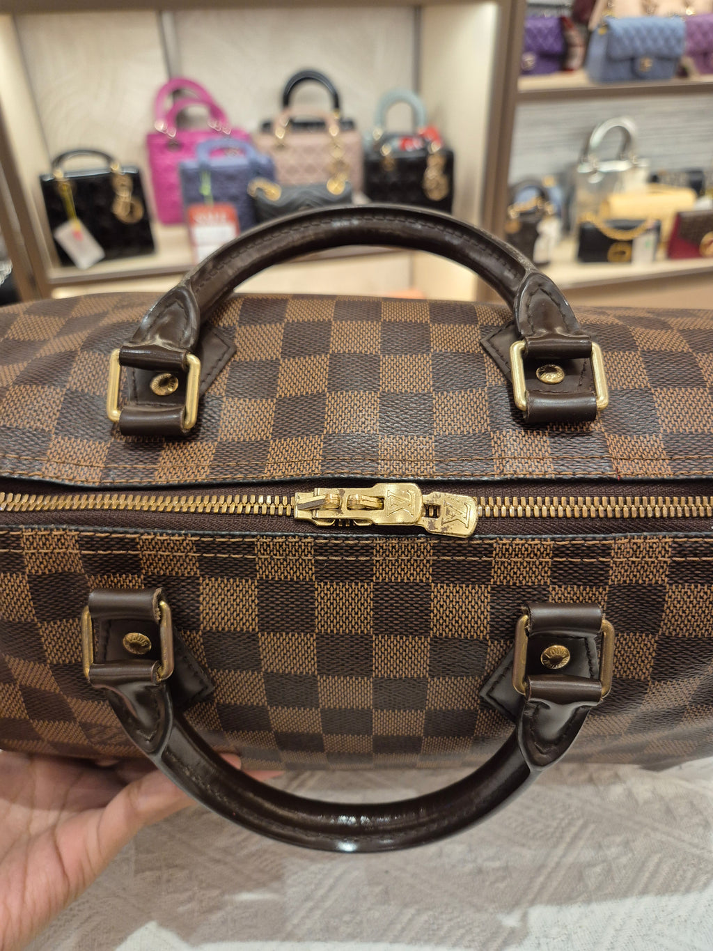 Louis Vuitton Bandou Damier 30