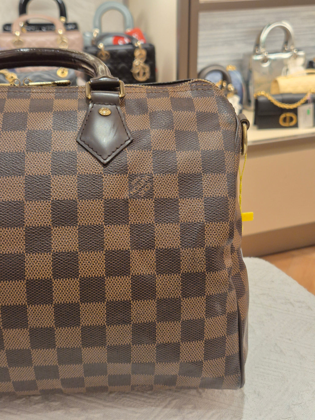 Louis Vuitton Bandou Damier 30