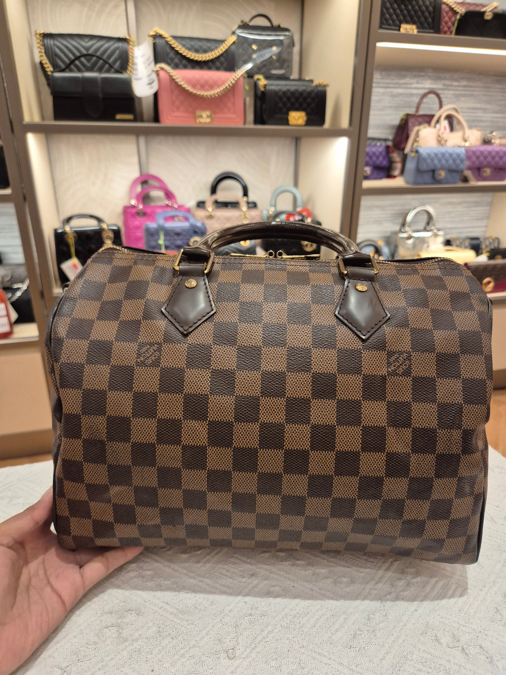 Louis Vuitton Bandou Damier 30