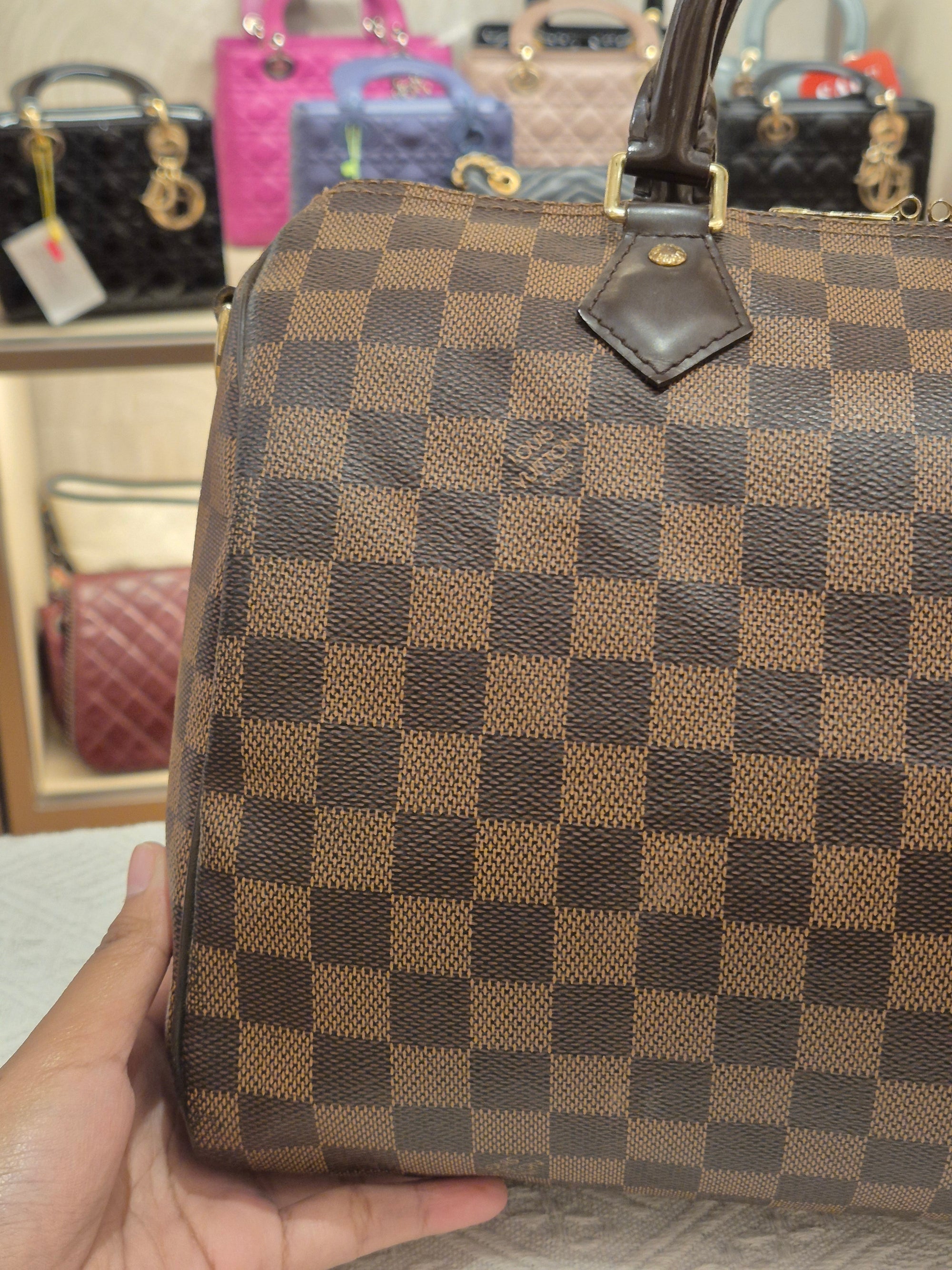 Louis Vuitton Bandou Damier 30