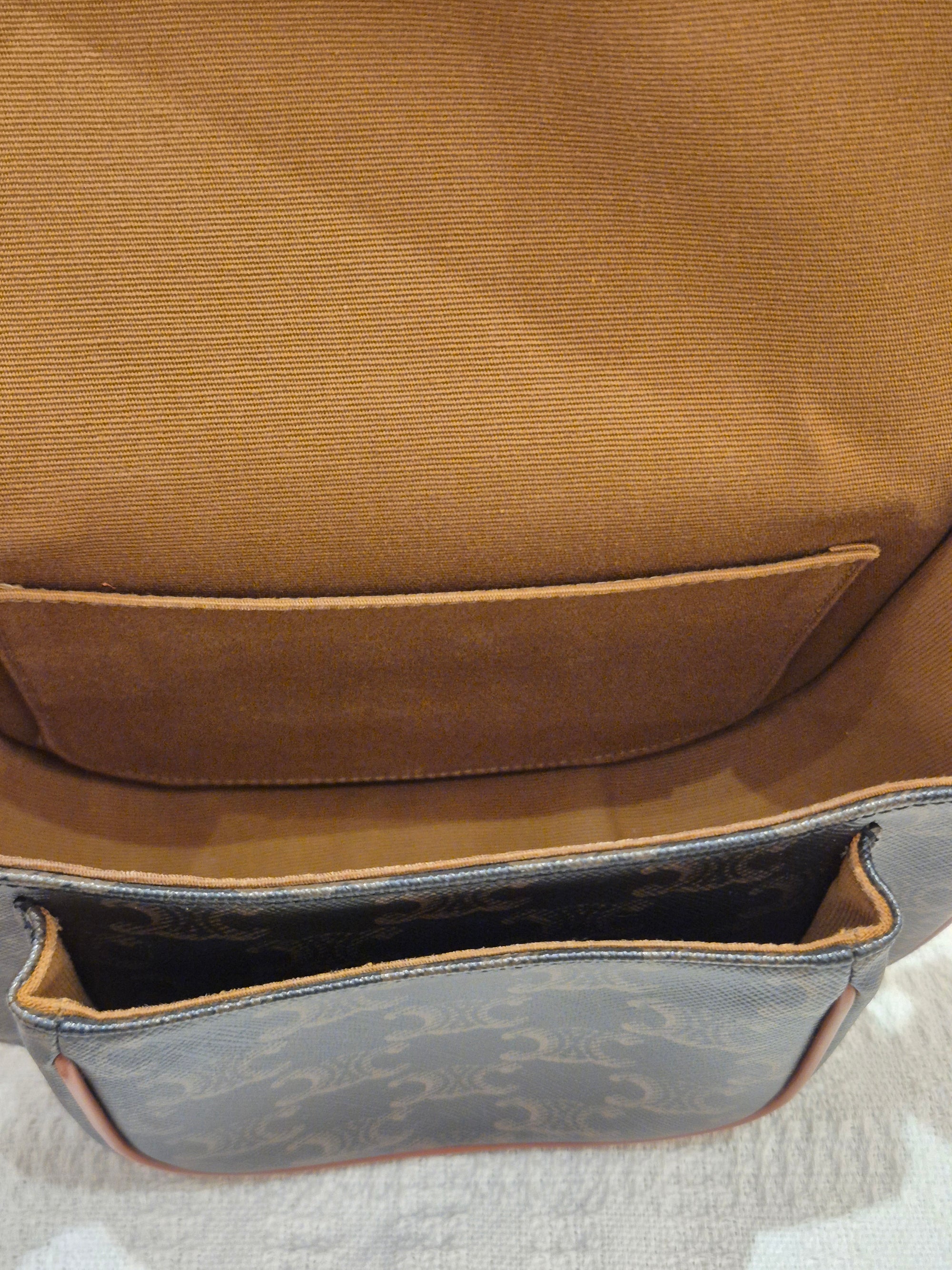 Celine Folco Triomph Tan