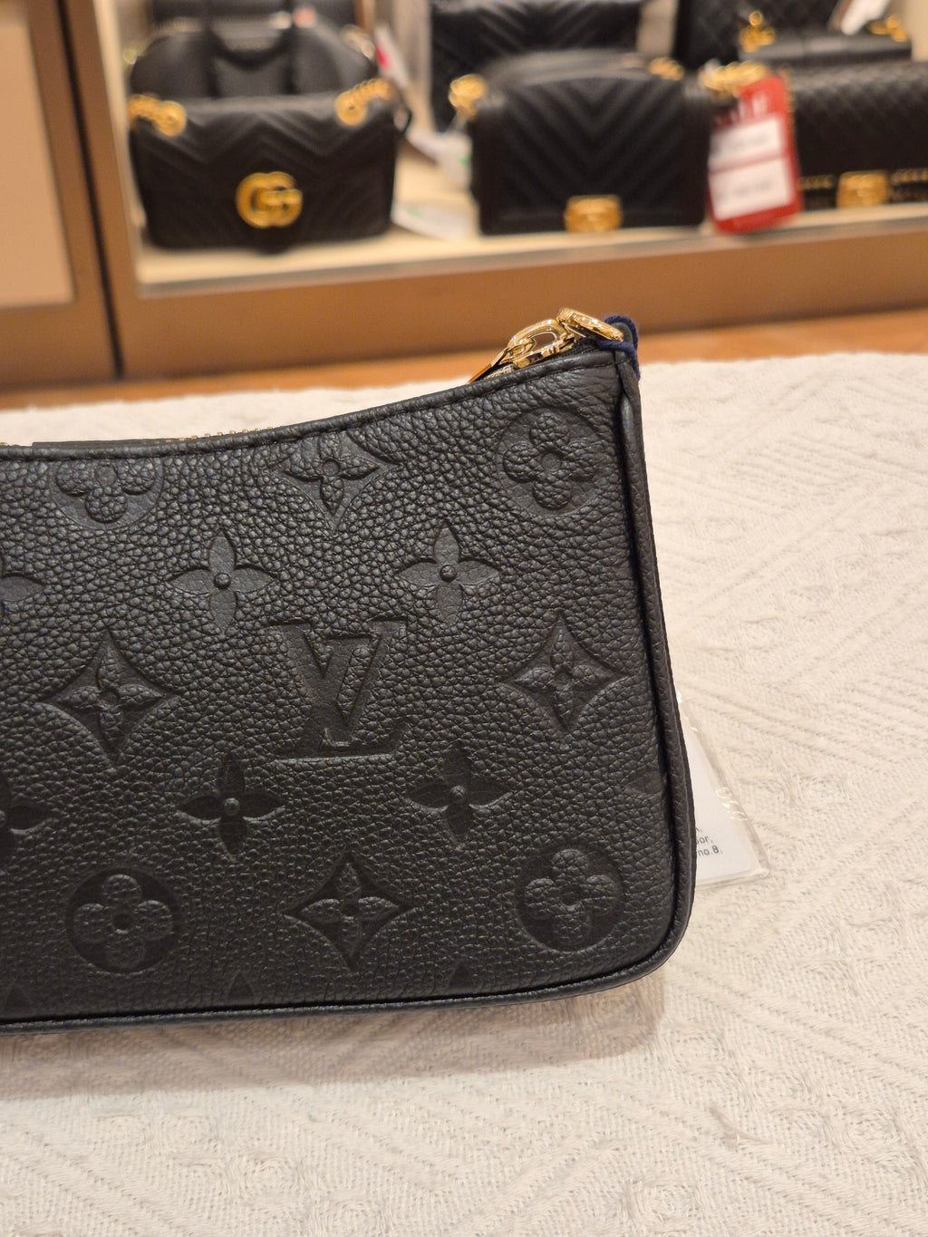 Louis Vuitton Easy Poch on Strap Emp Black