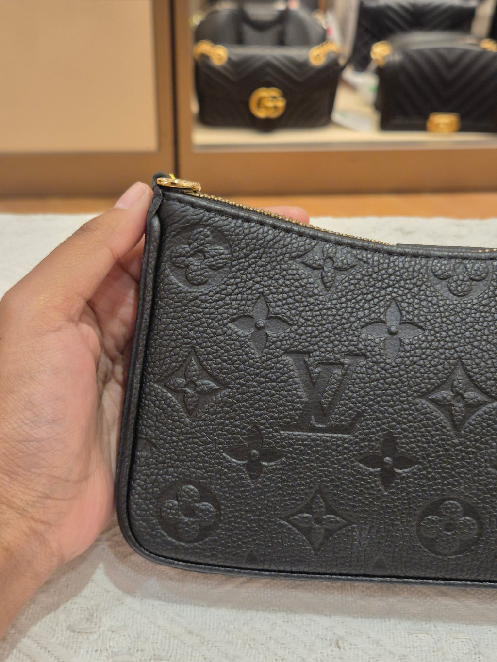 Louis Vuitton Easy Poch on Strap Emp Black