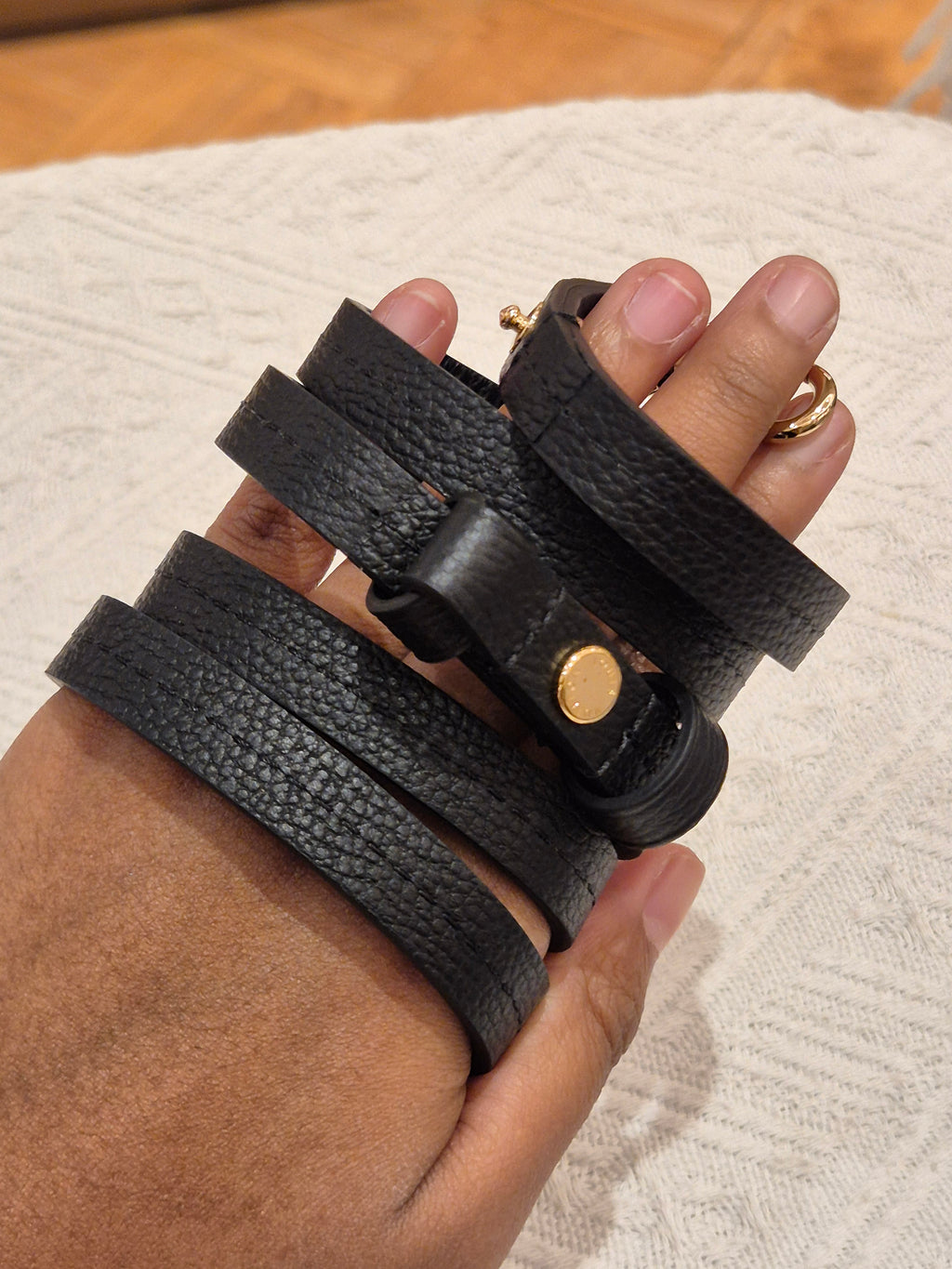 Louis Vuitton Easy Poch on Strap Emp Black
