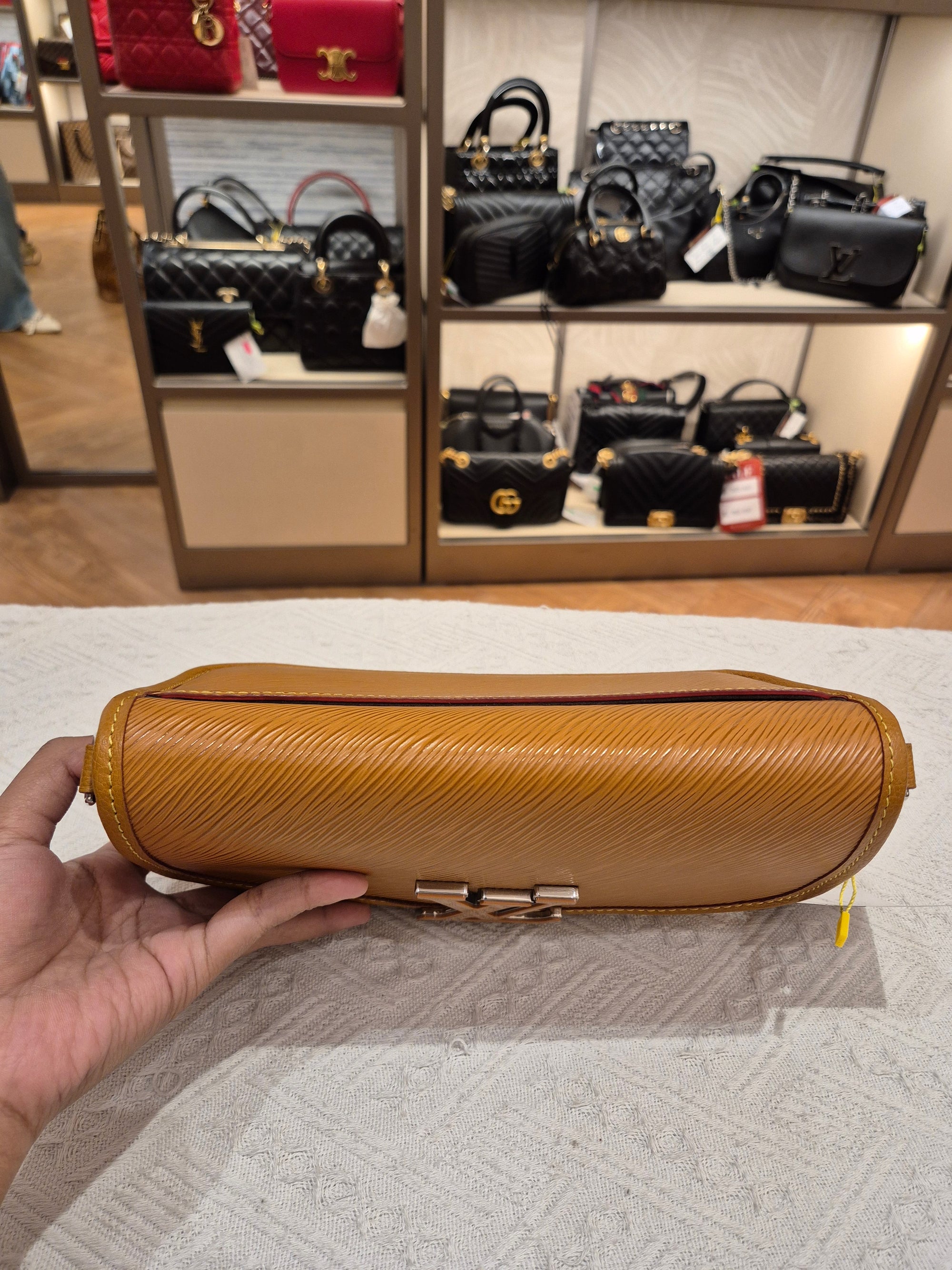 Louis Vuitton Buci Epi Gold