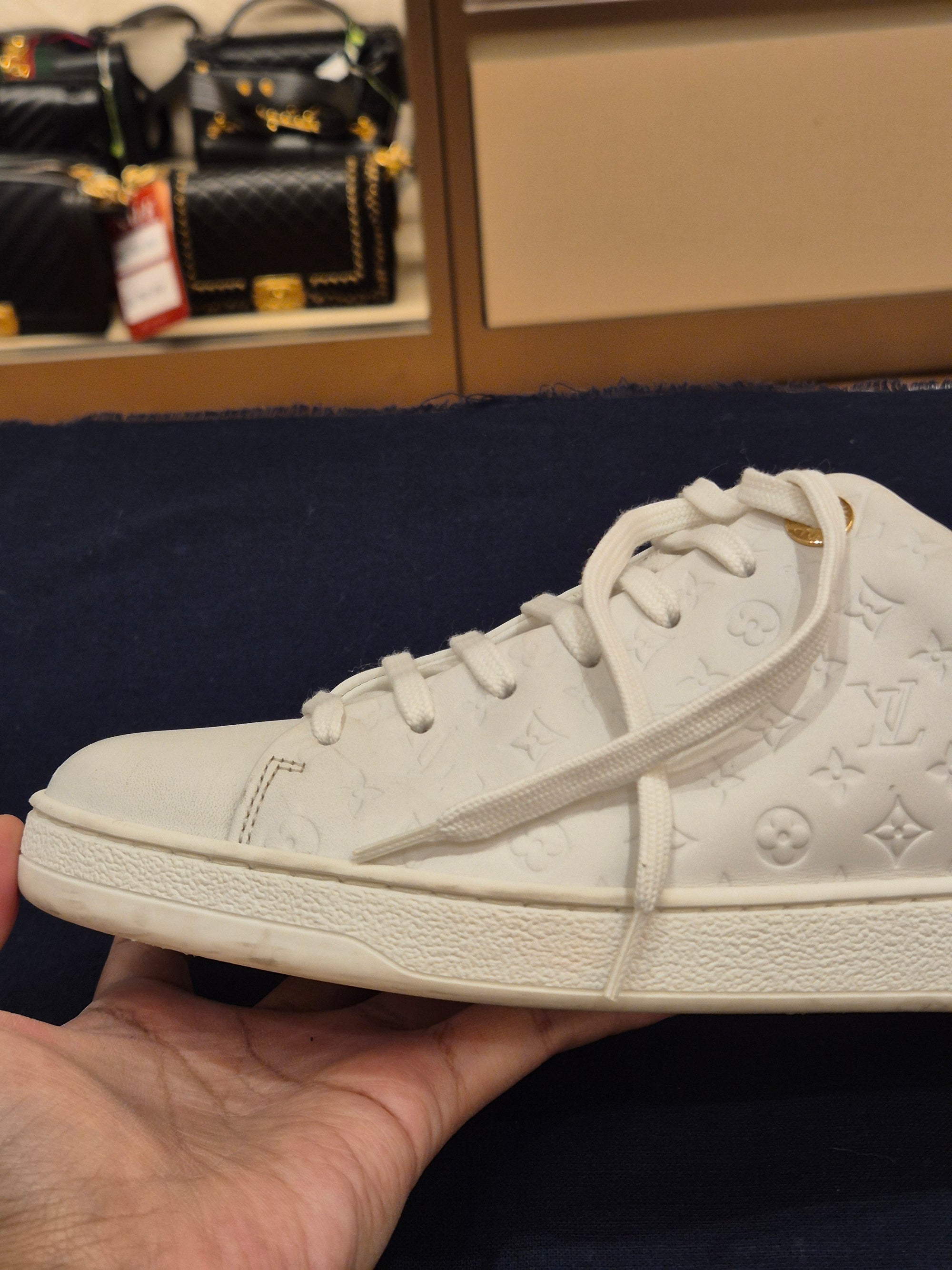 Louis Vuitton Sneakers Monogram White