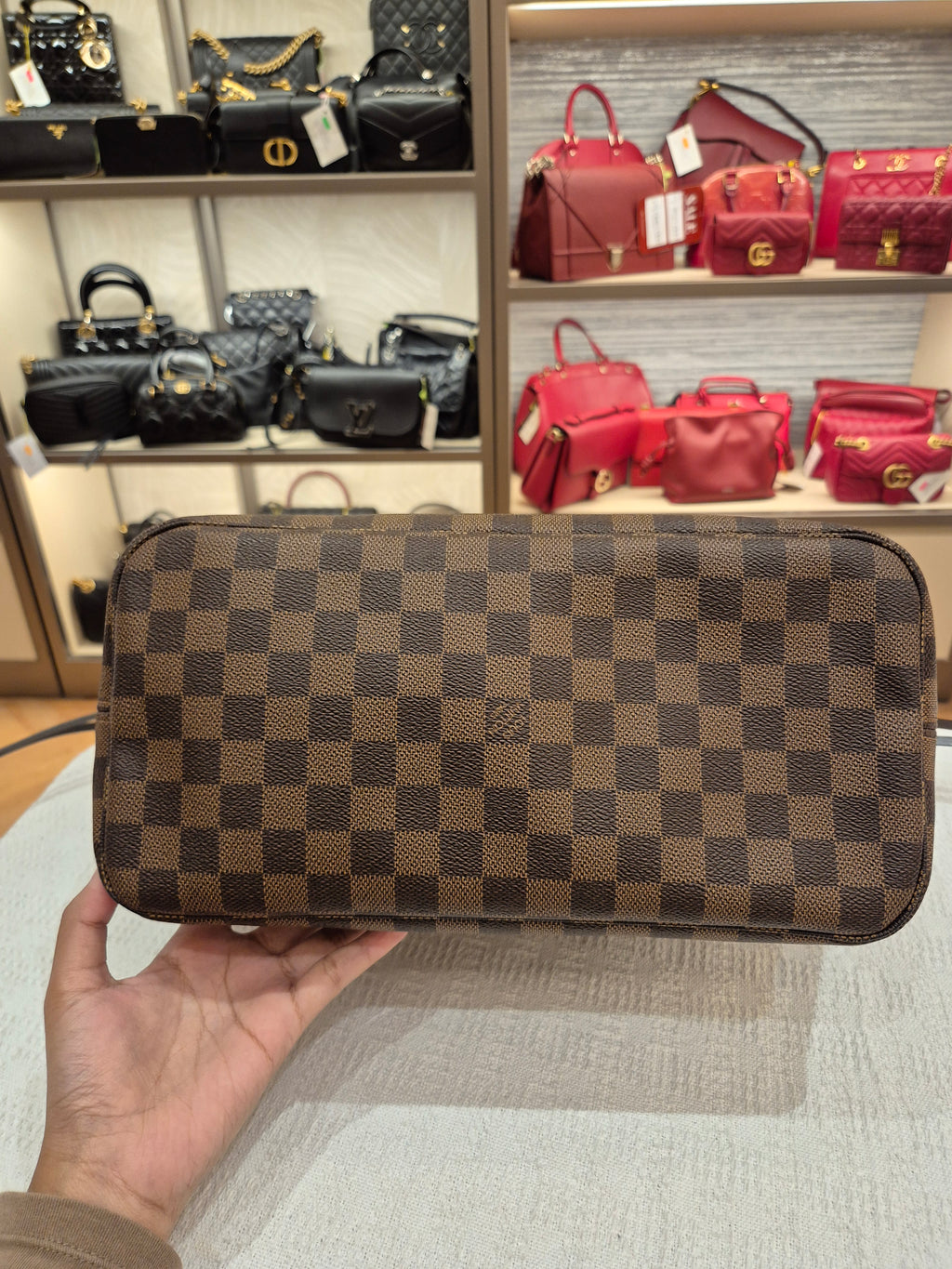 Louis Vuitton Neverfull MM
