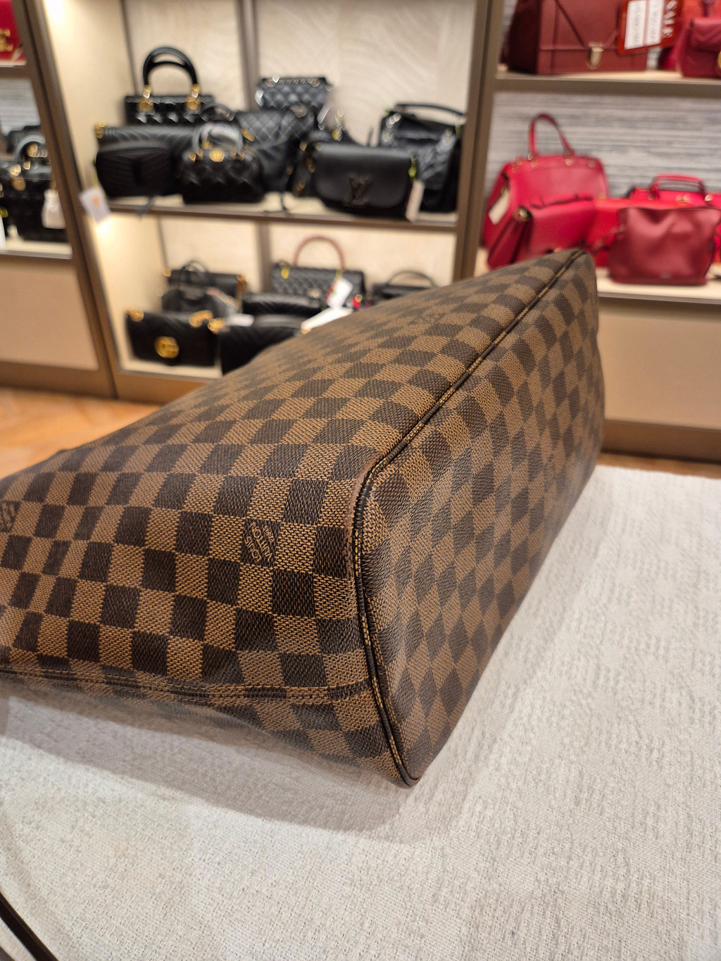 Louis Vuitton Neverfull MM