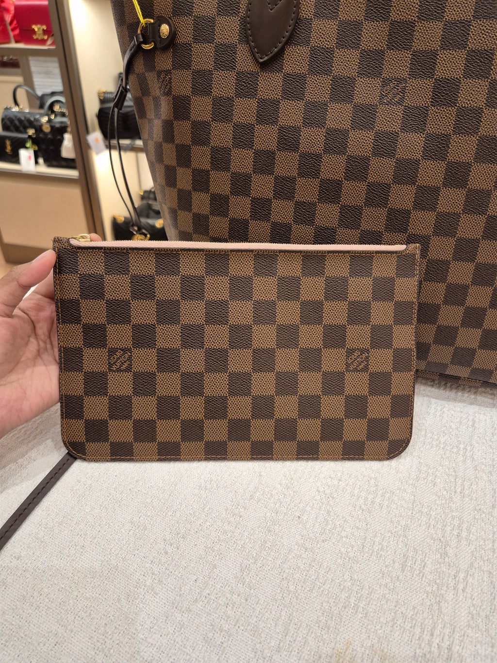 Louis Vuitton Neverfull MM