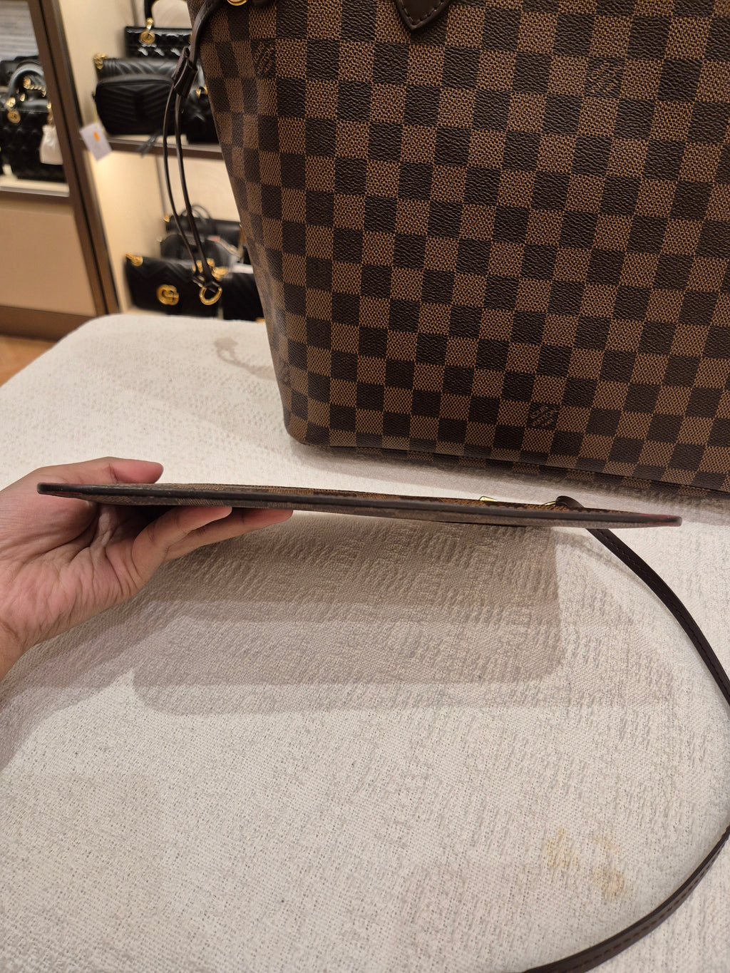 Louis Vuitton Neverfull MM