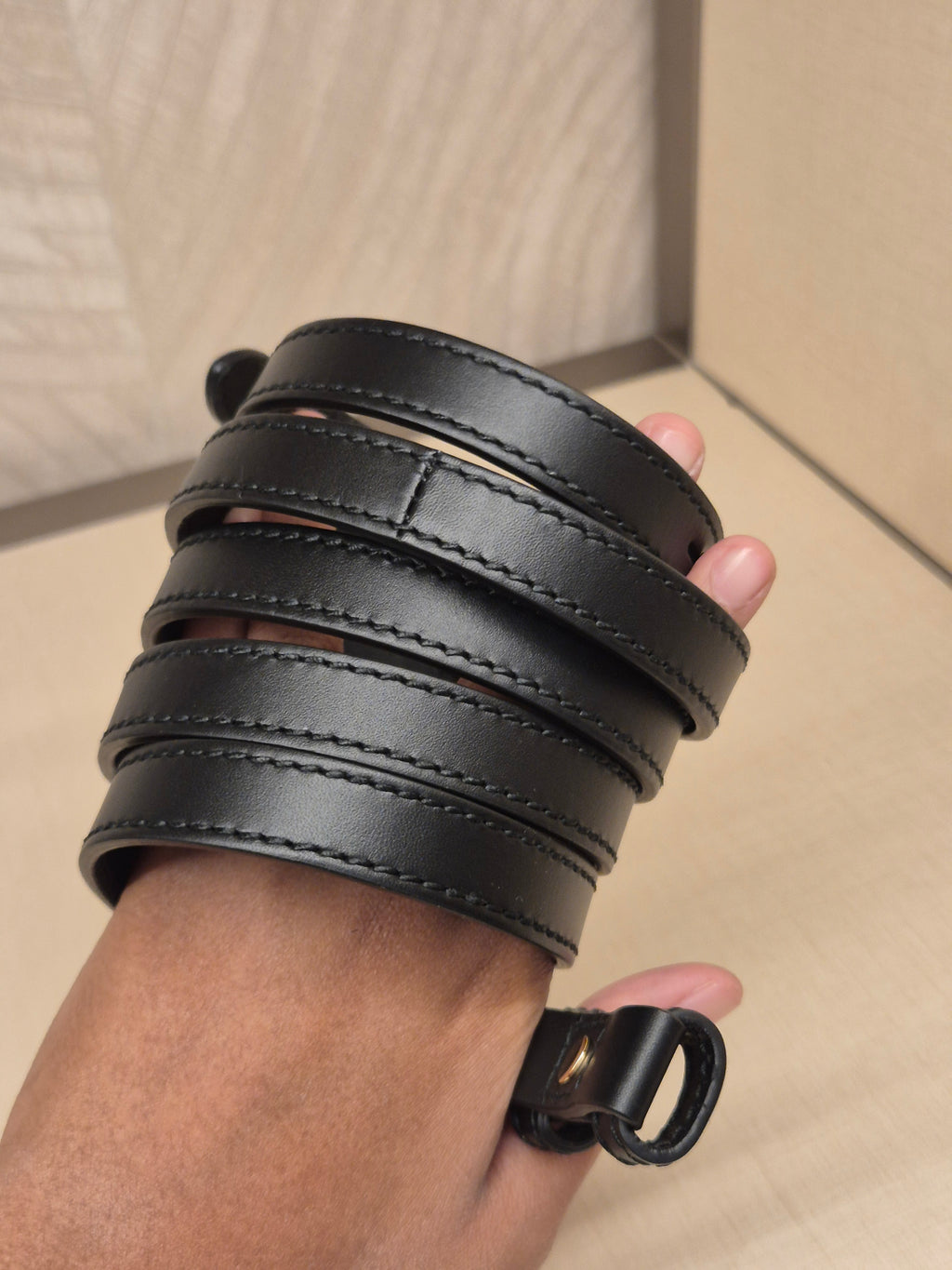 Gucci Sylvie Mini Tophand Black