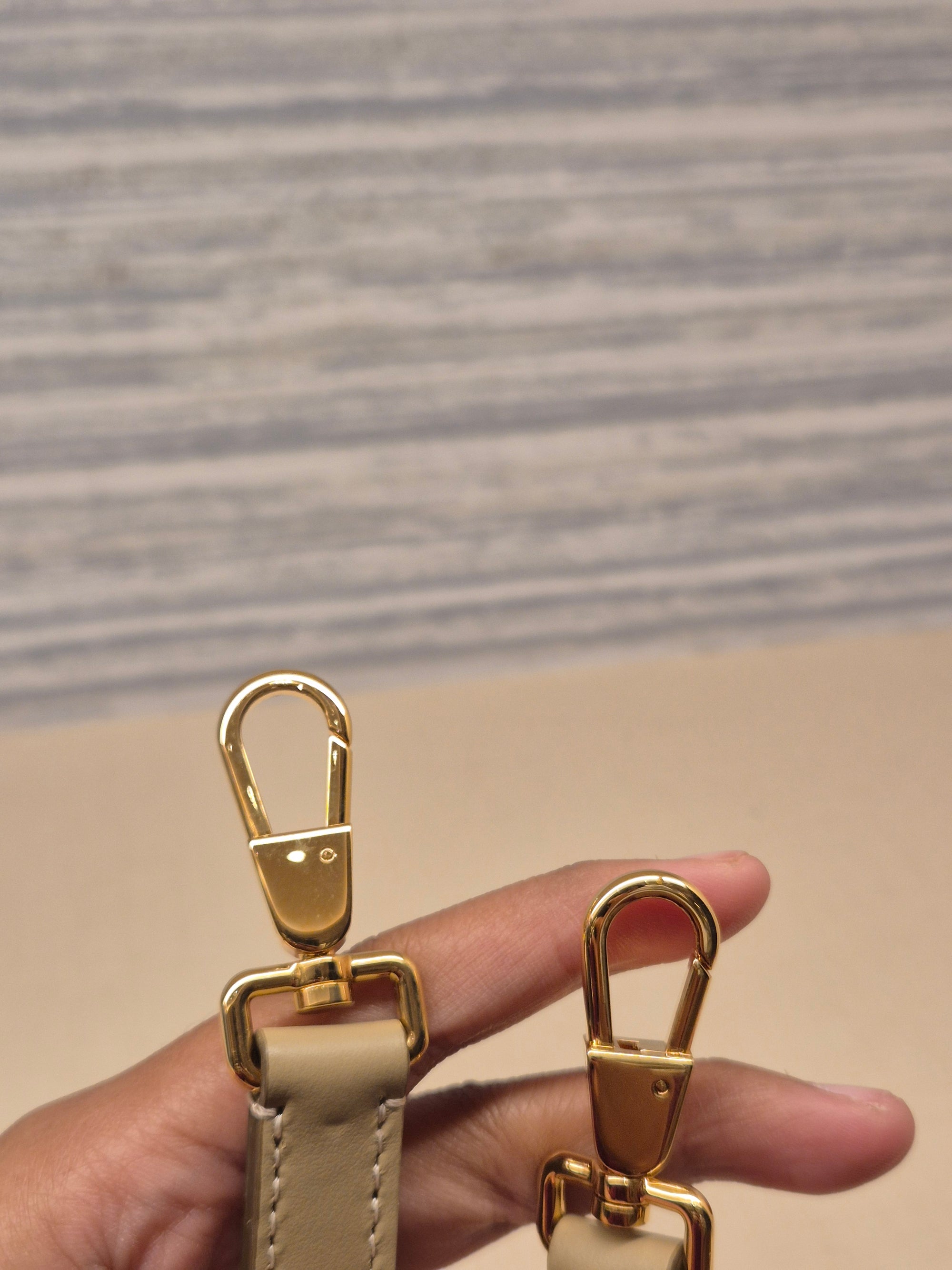 Burberry Mini Horseferry Canvas Beige
