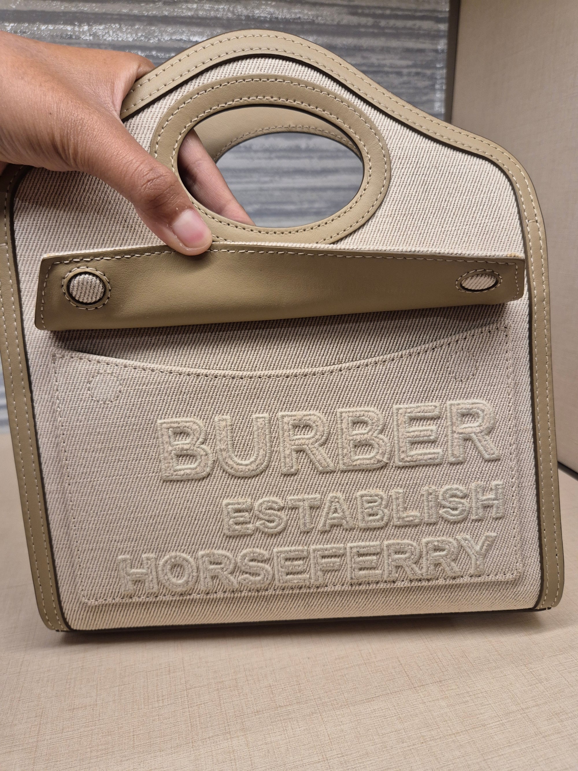 Burberry Mini Horseferry Canvas Beige