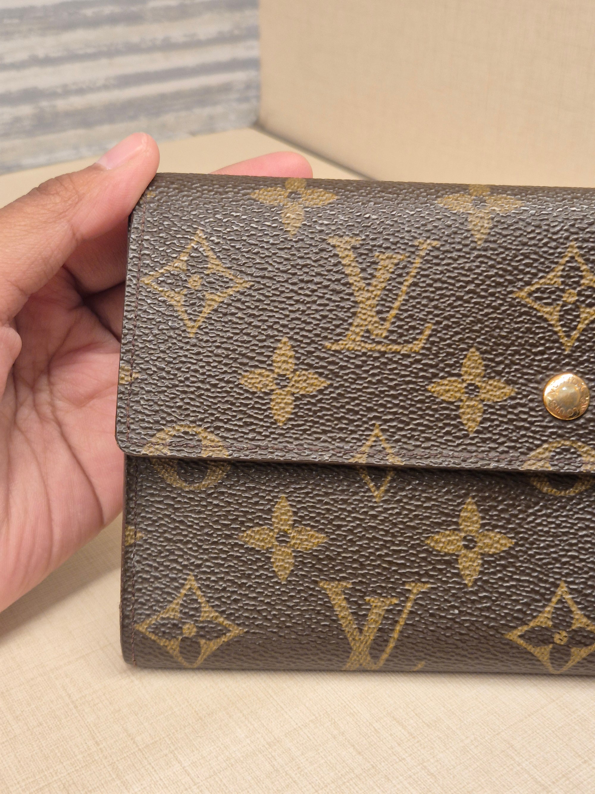 Louis Vuitton Sarah Long Wallet Monogram